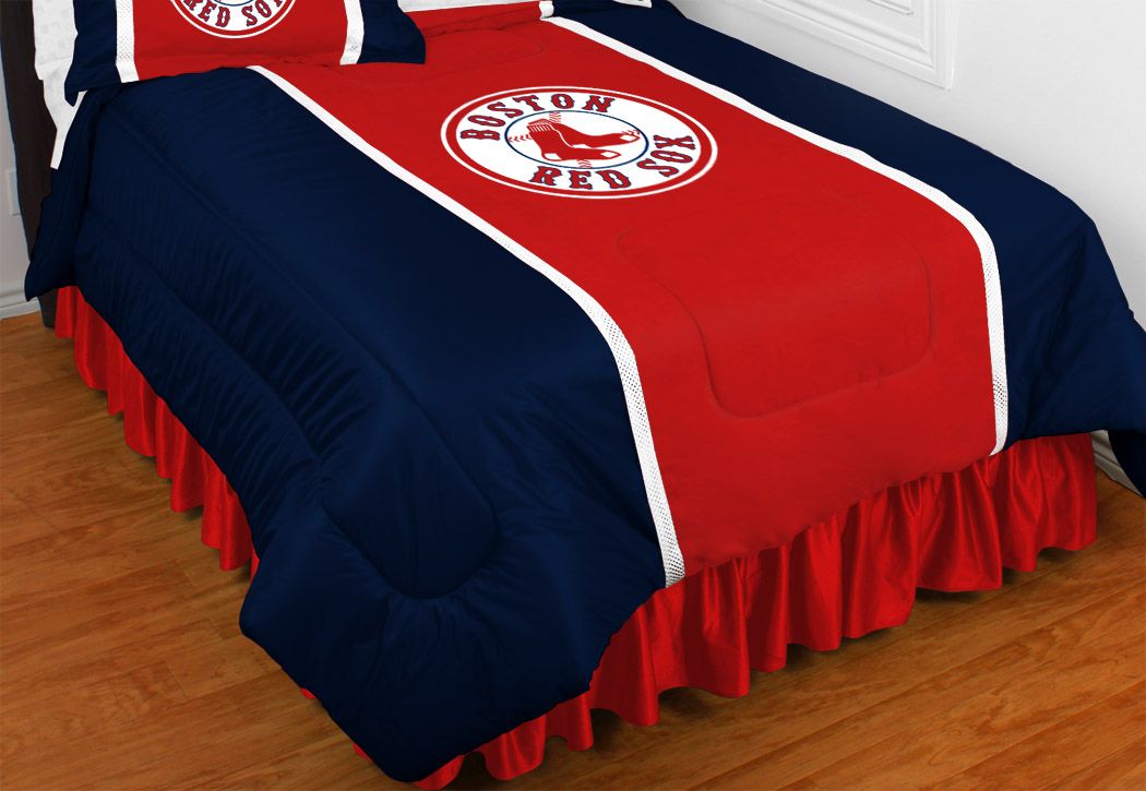 MLB Boston Red Sox Sidelines Comforter