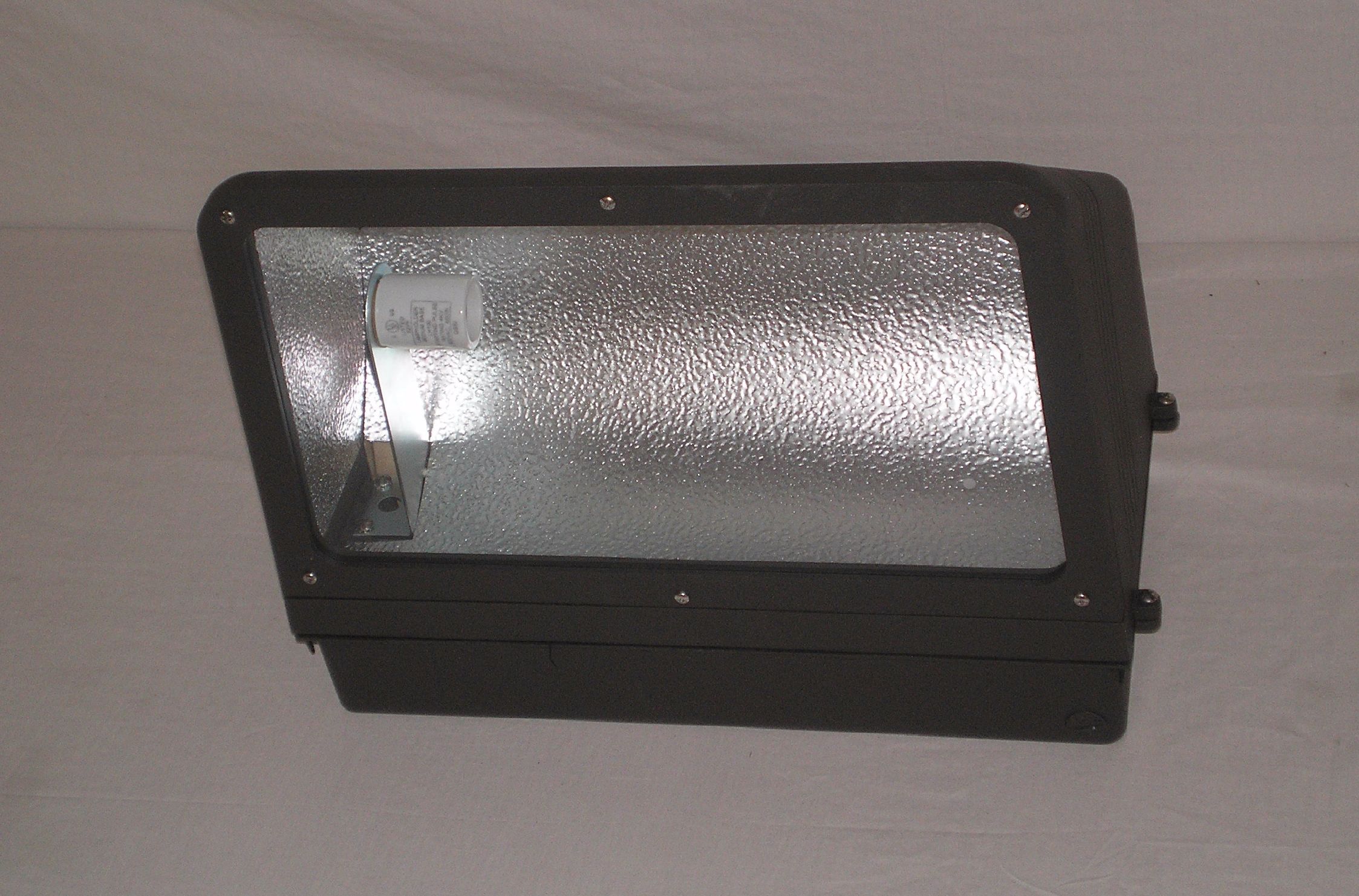 70 Watt 18 1/4" Wide Metal Halide Wall Pack Light