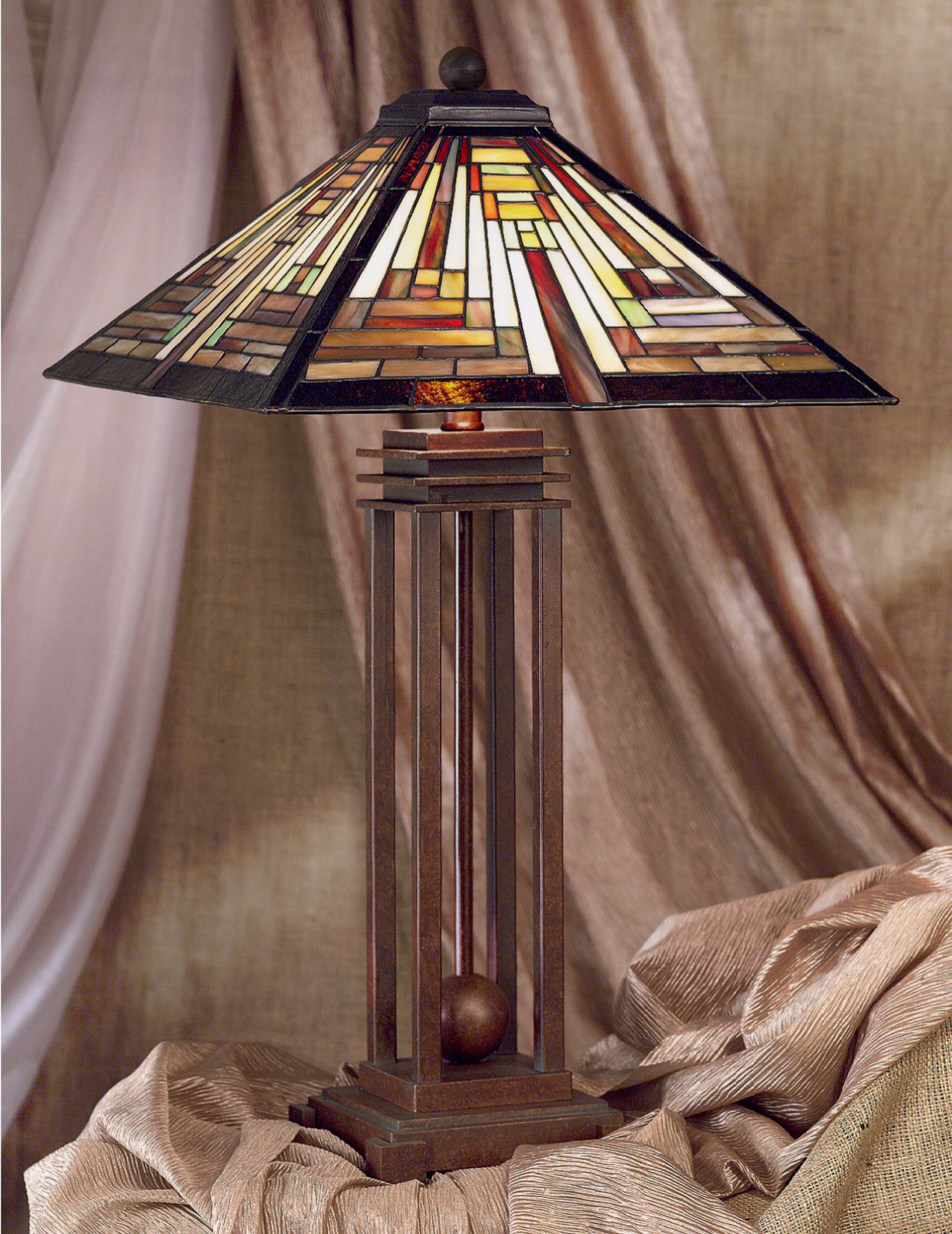 Quoizel Tapestry Tiffany Style Table Lamp