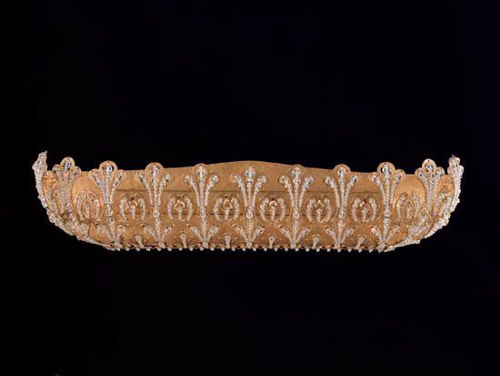 Schonbek Rivendell Eight Light Horizontal Wall Sconce