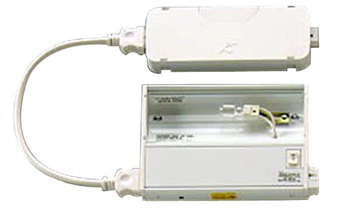 7" Wide Xenon Starter Kit Under Cabinet Light
