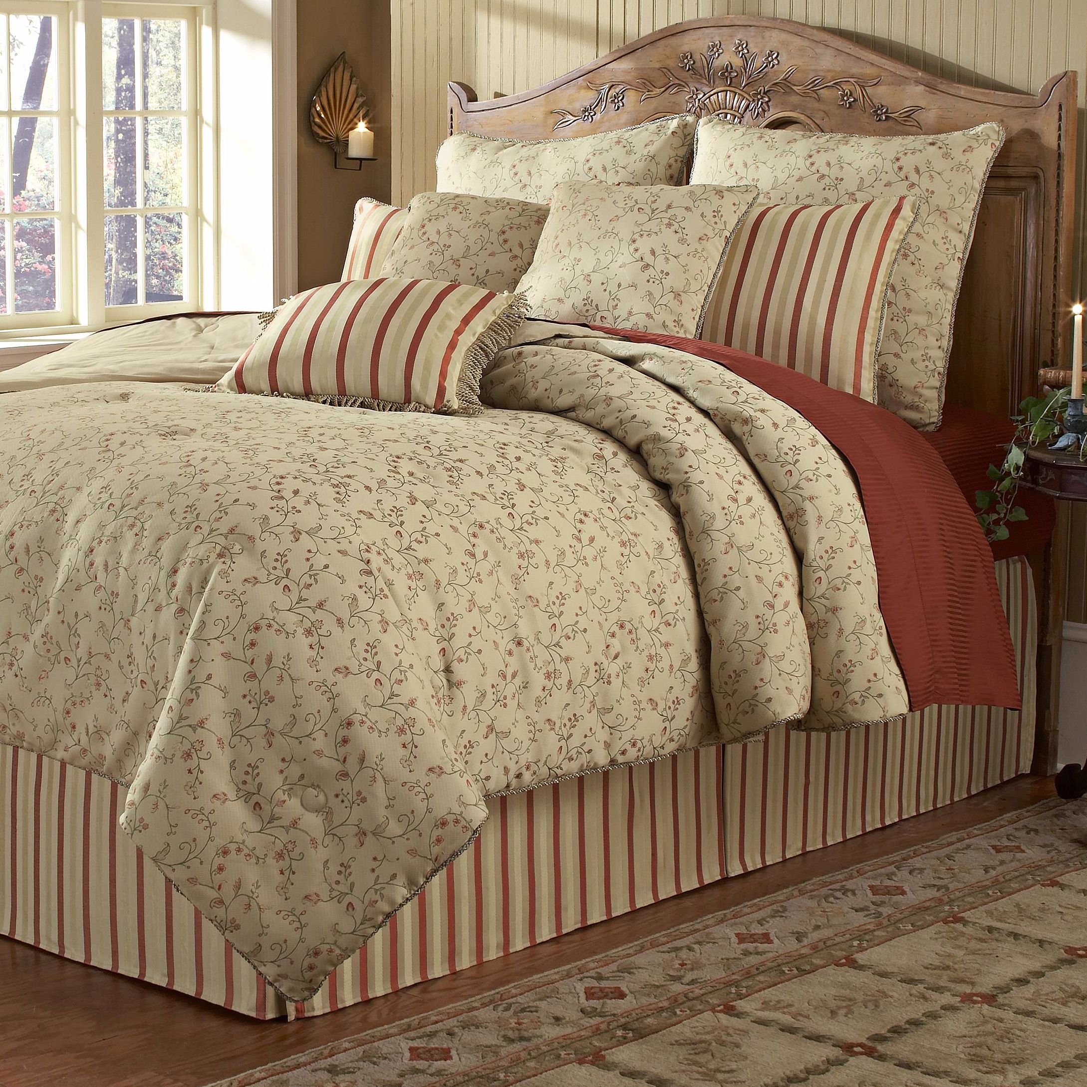 Petite Floral 14-Piece Super Pack Bed Set