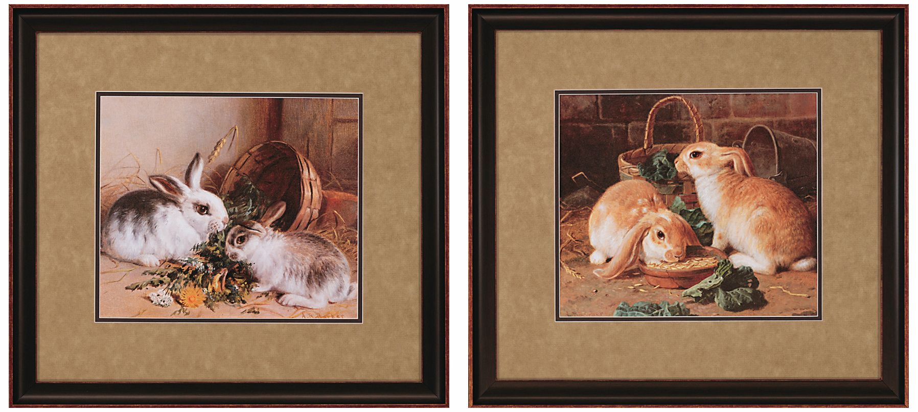 Set of 2 Bunnies Prints Wall Art