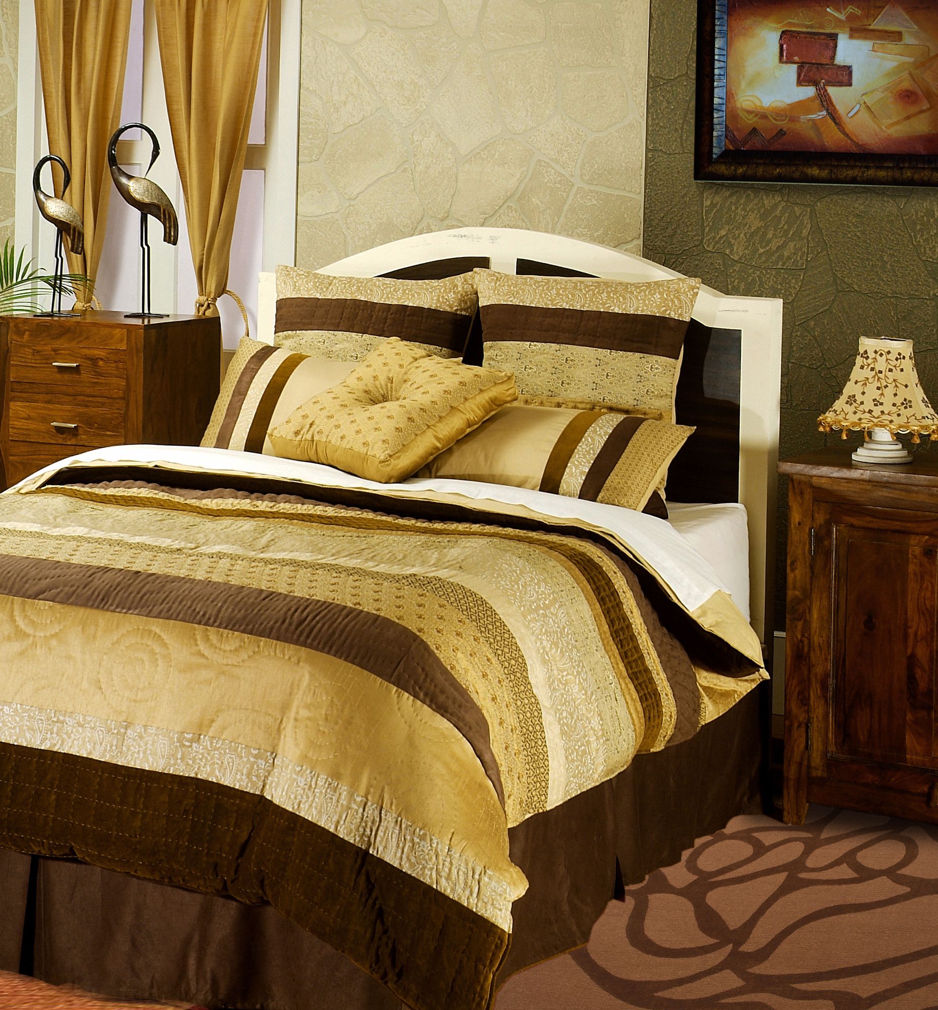 Gwalior Comforter Bedding Set