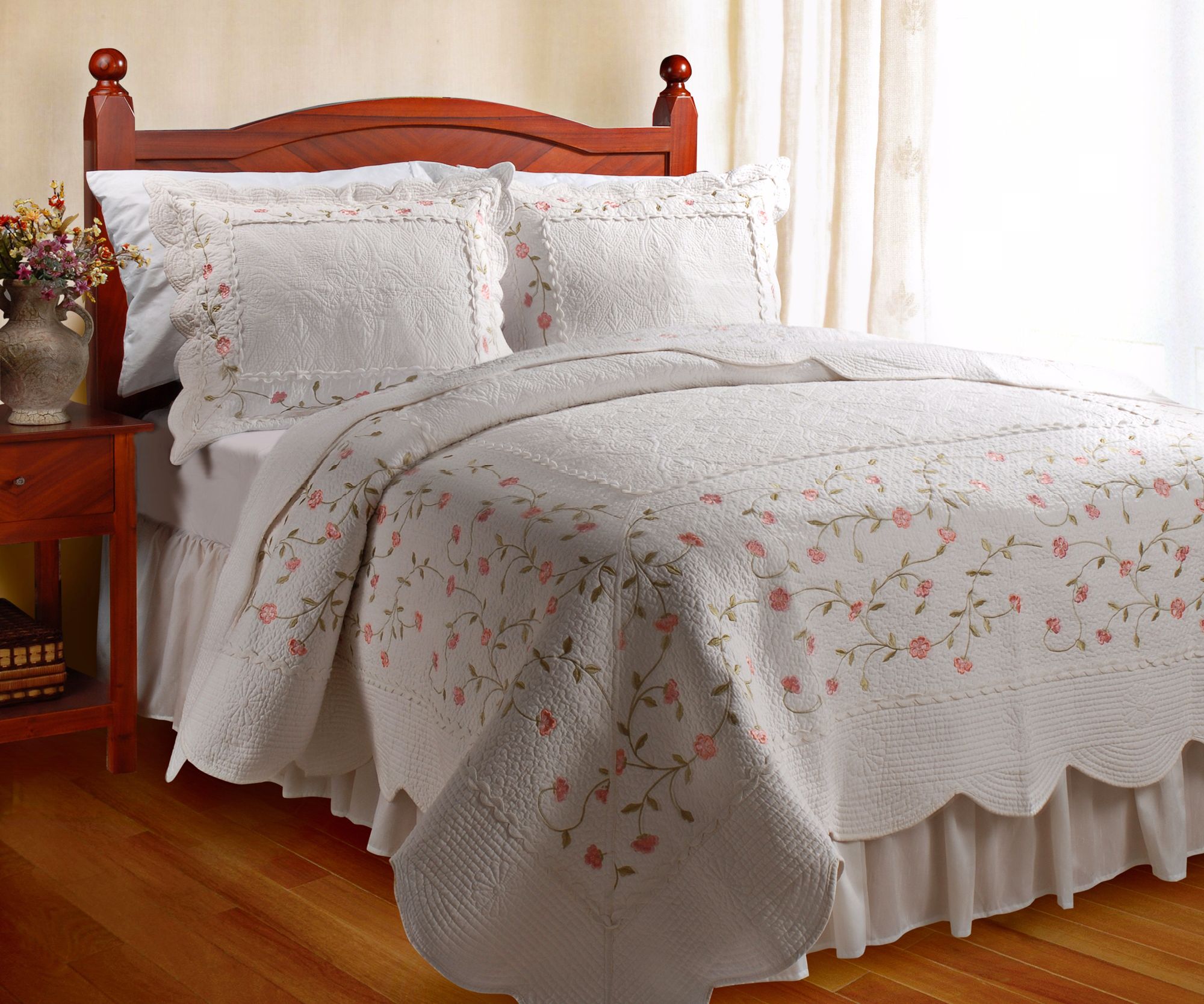 Sage King Floral Quilt