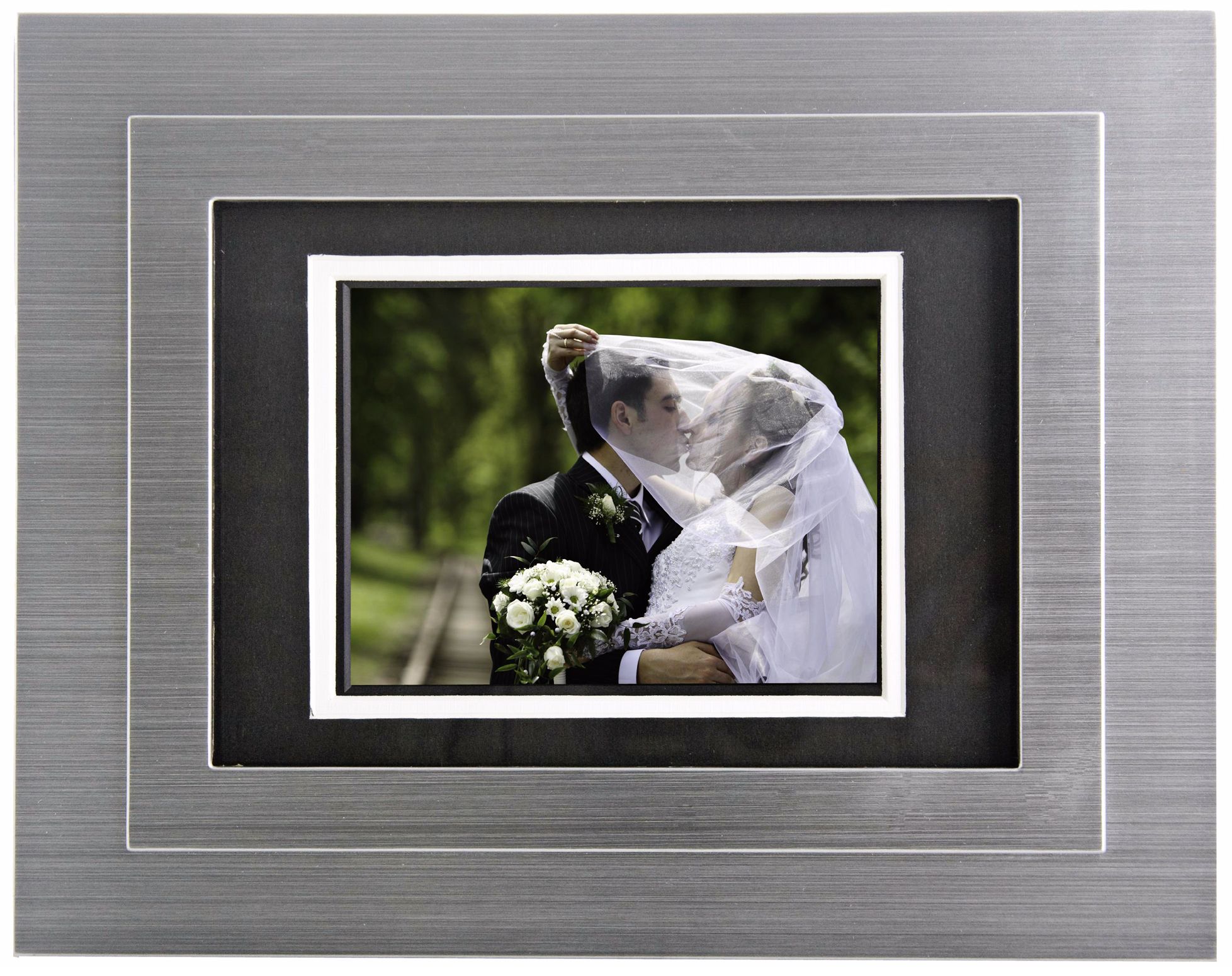 Tao Electronics Brushed Silver Bezel Digital Photo Frame