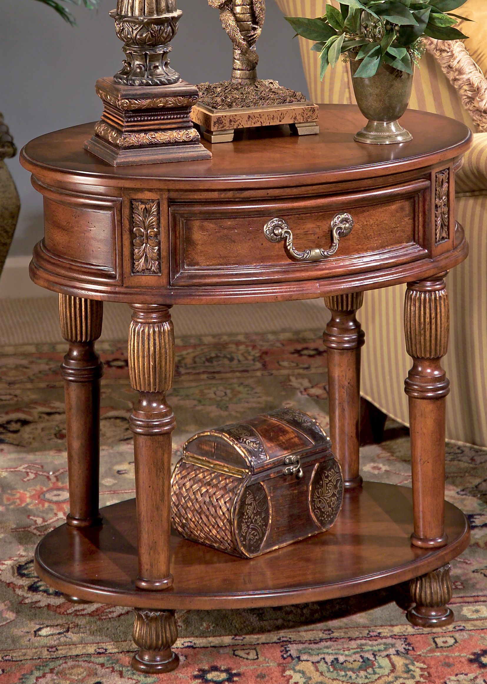 Masterpiece Collection Butler Hallmark Oval Accent Table