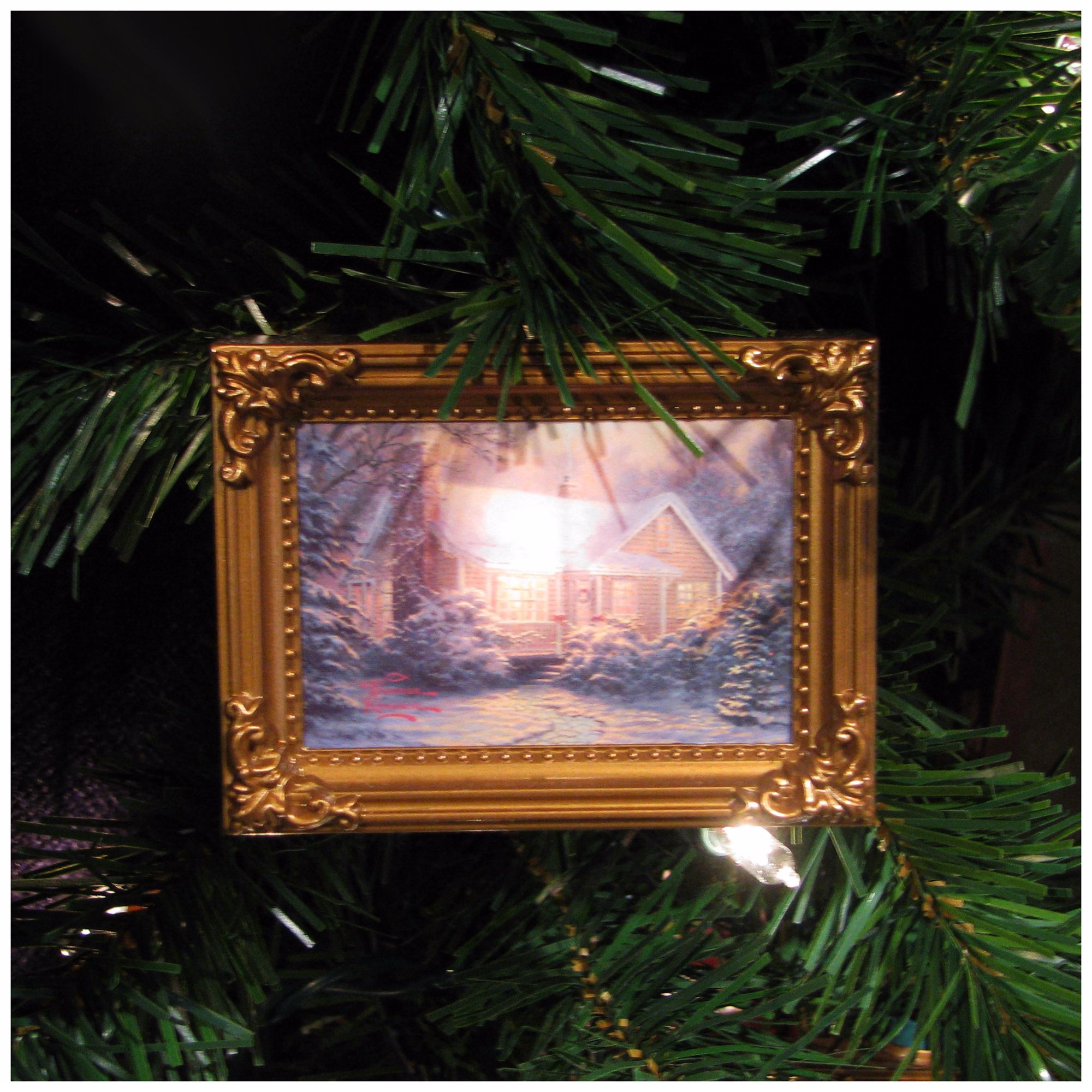 Thomas Kincade Picture Frame 10-Light String of Party Lights