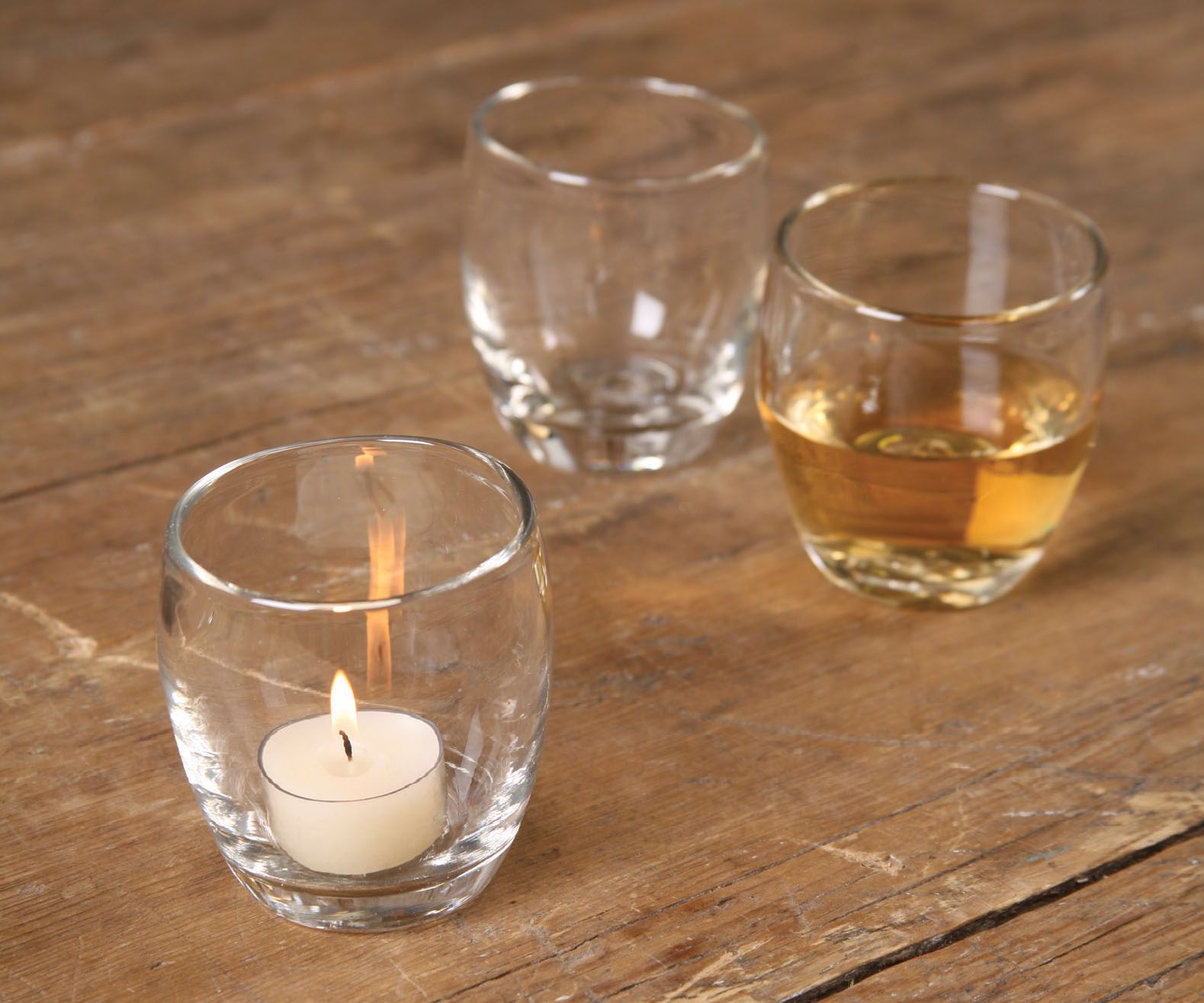 Set of 6 Glass Vino Cups for Liquids and Tea Lights