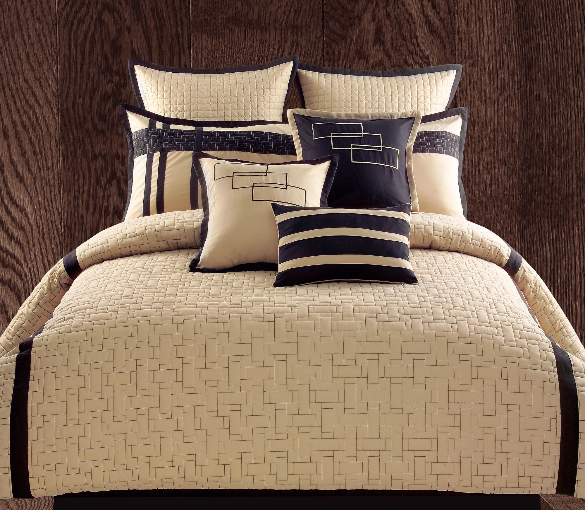 Karson Comforter Bedding Set