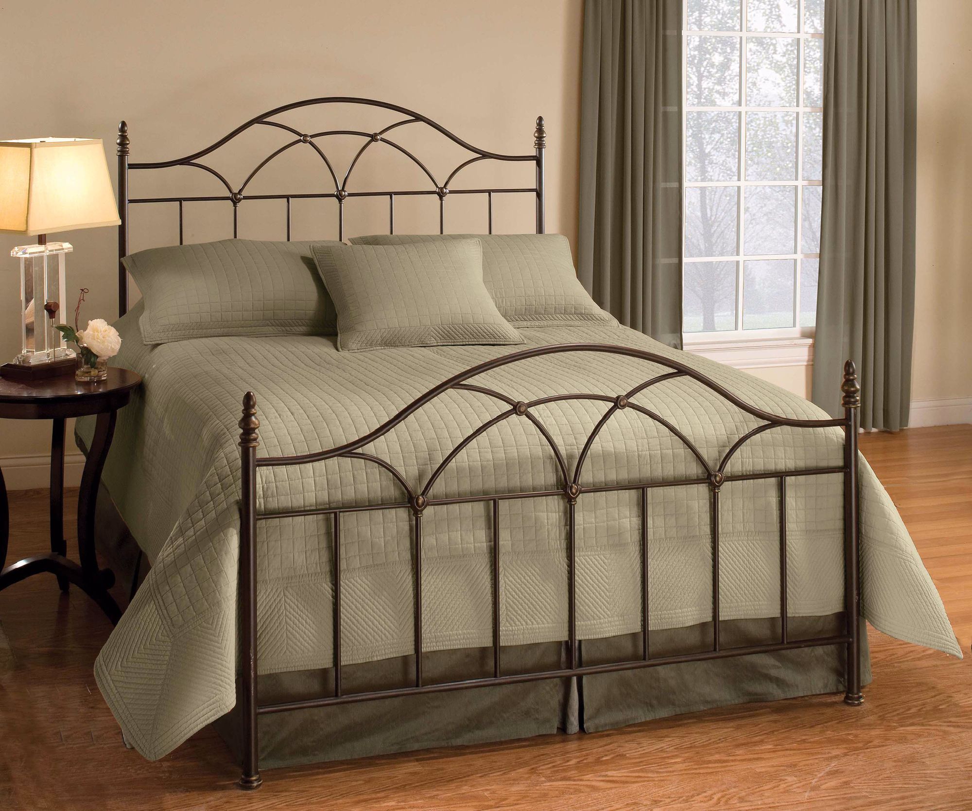 Hillsdale Aria Brown Rust Bed Full T4087