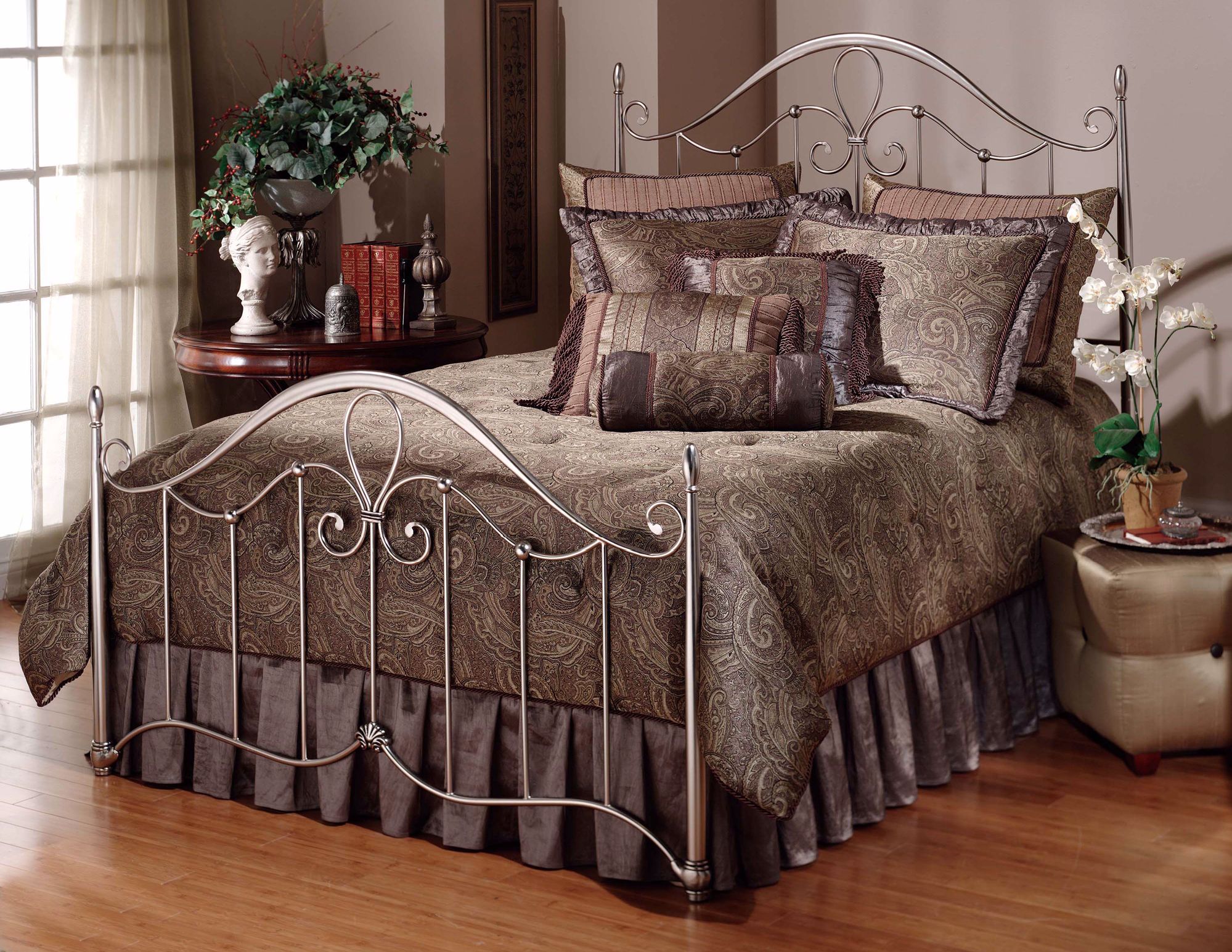 Hillsdale Doheny Antique Pewter Bed