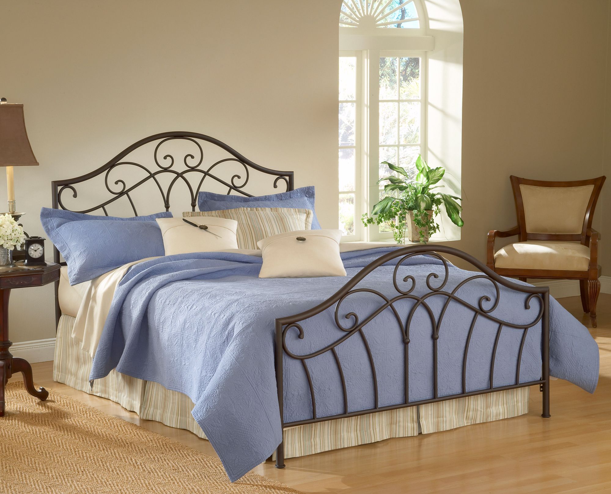 Hillsdale Josephine Metallic Brown Bed Full T4261