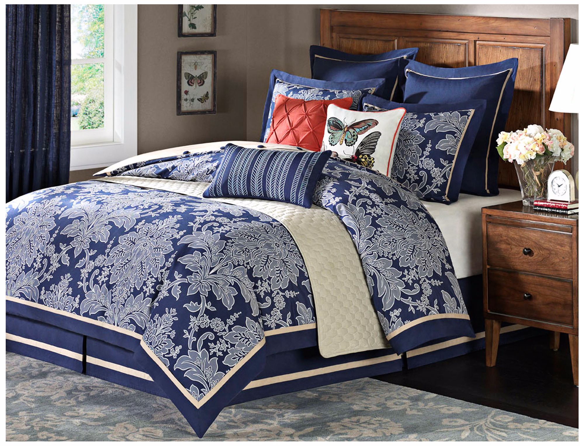 Middleton Comforter Bedding Sets