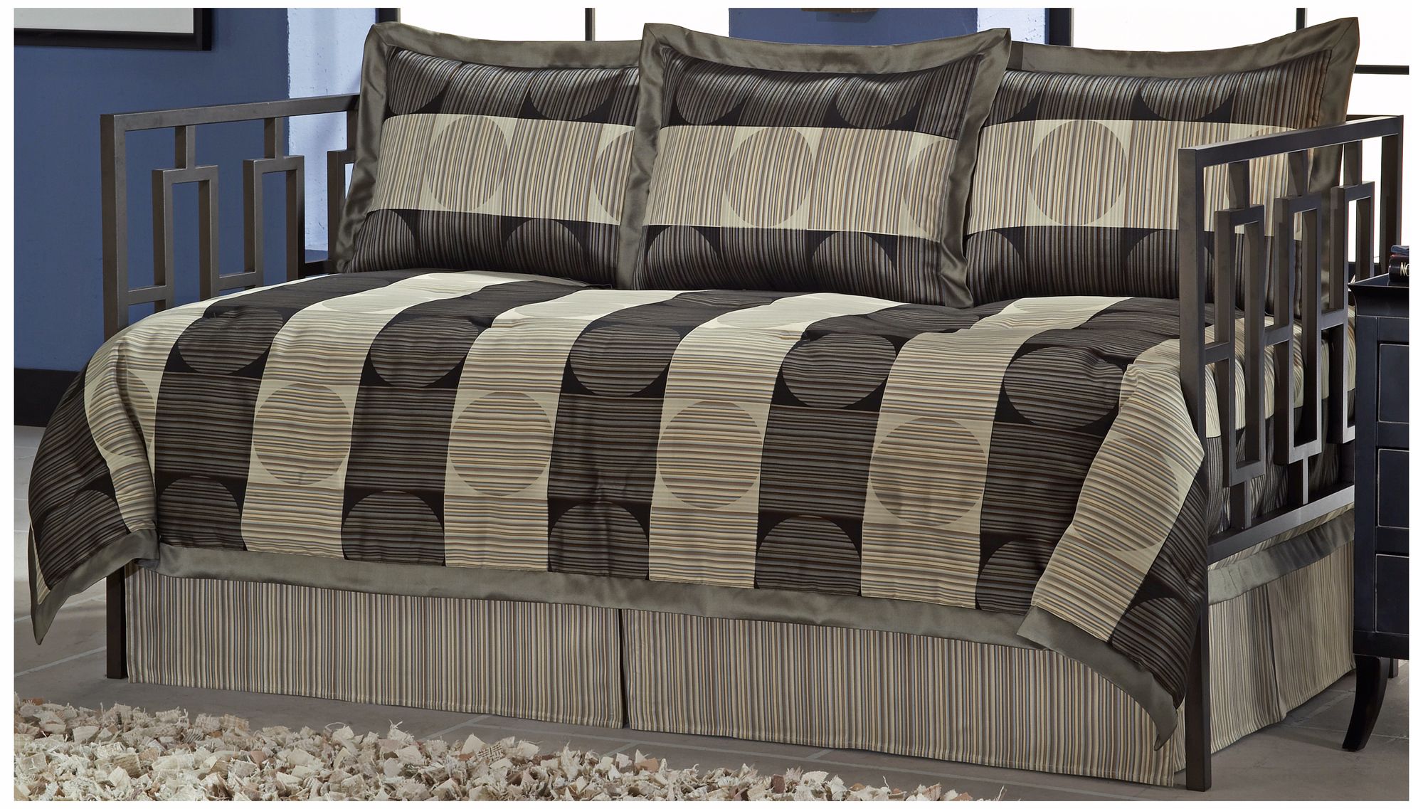 Paramount Skyline 5-Piece Twin Daybed Set