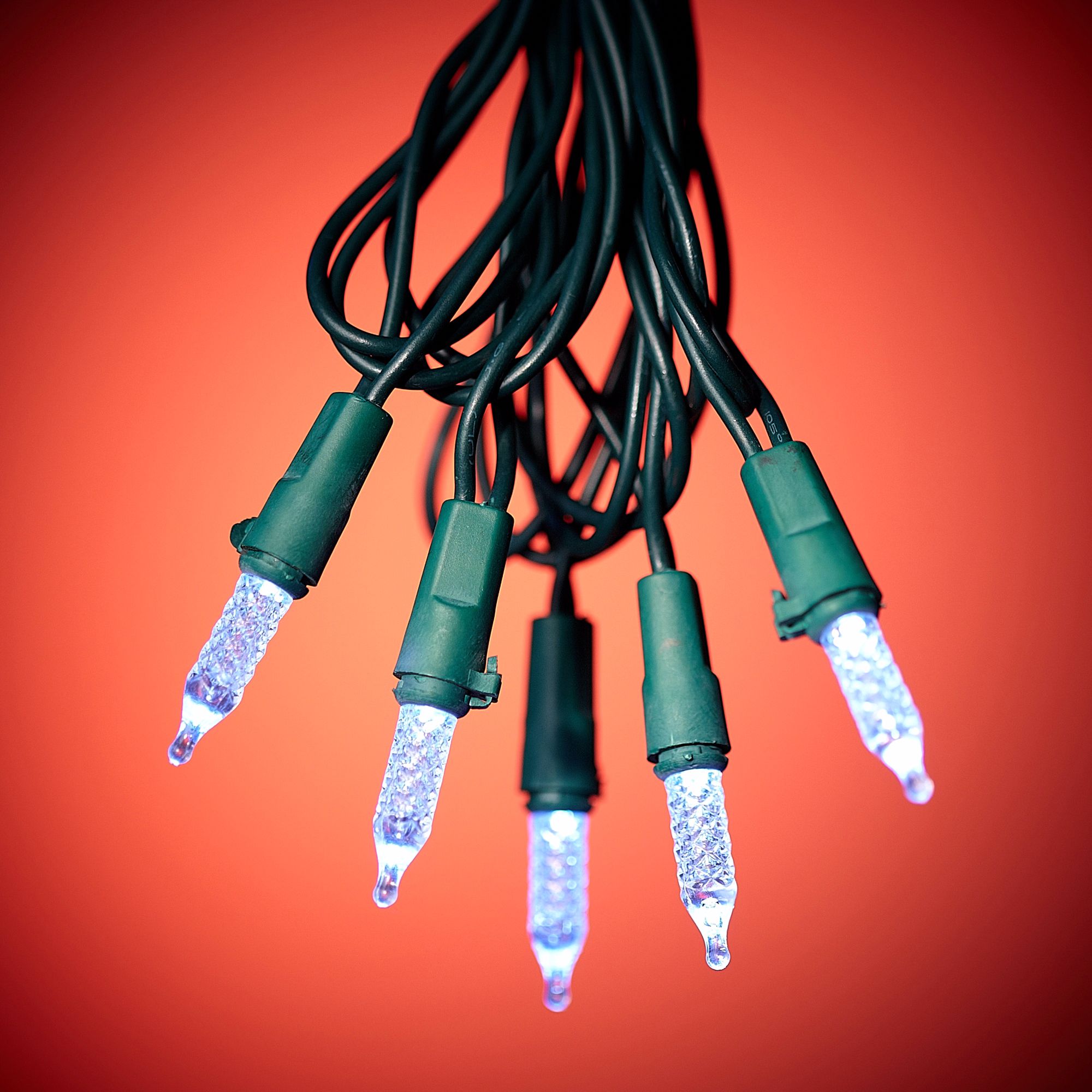 22 Foot Long 60 LED Indoor Outdoor Mini String Light