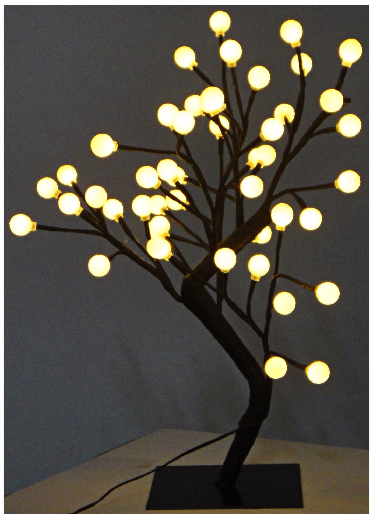 Decorative White Round LED Tree Accent Light