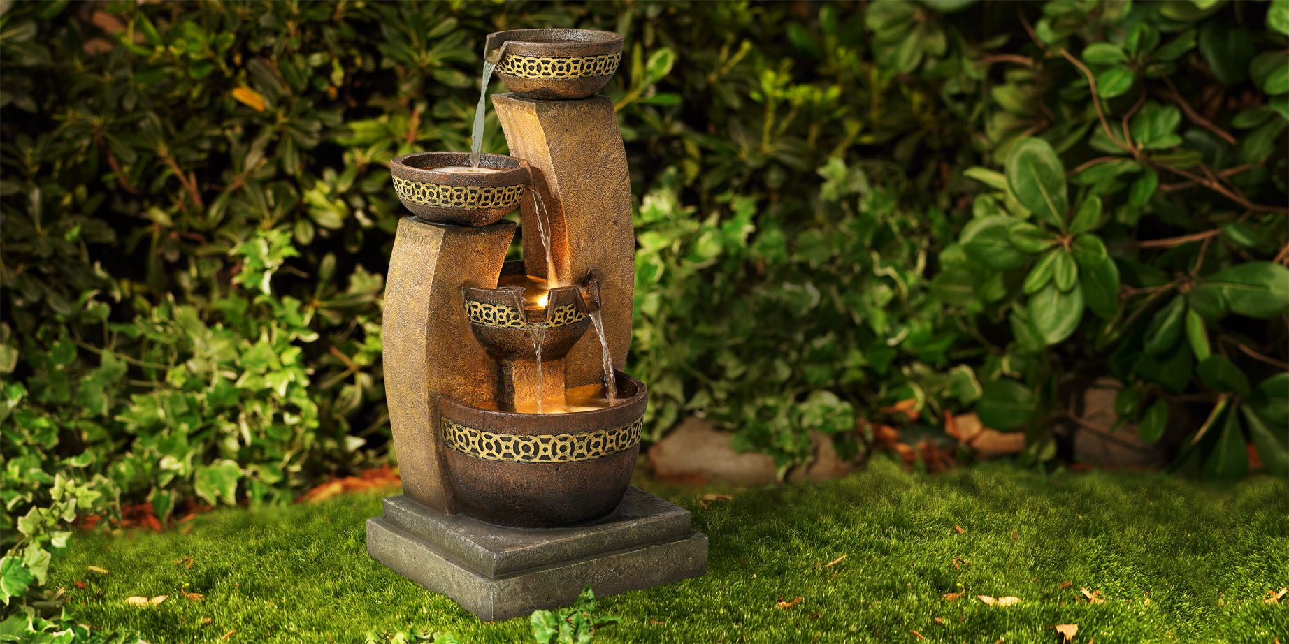 60% savings on indoor fountains and outdoor fountains from 55 Downing Street.