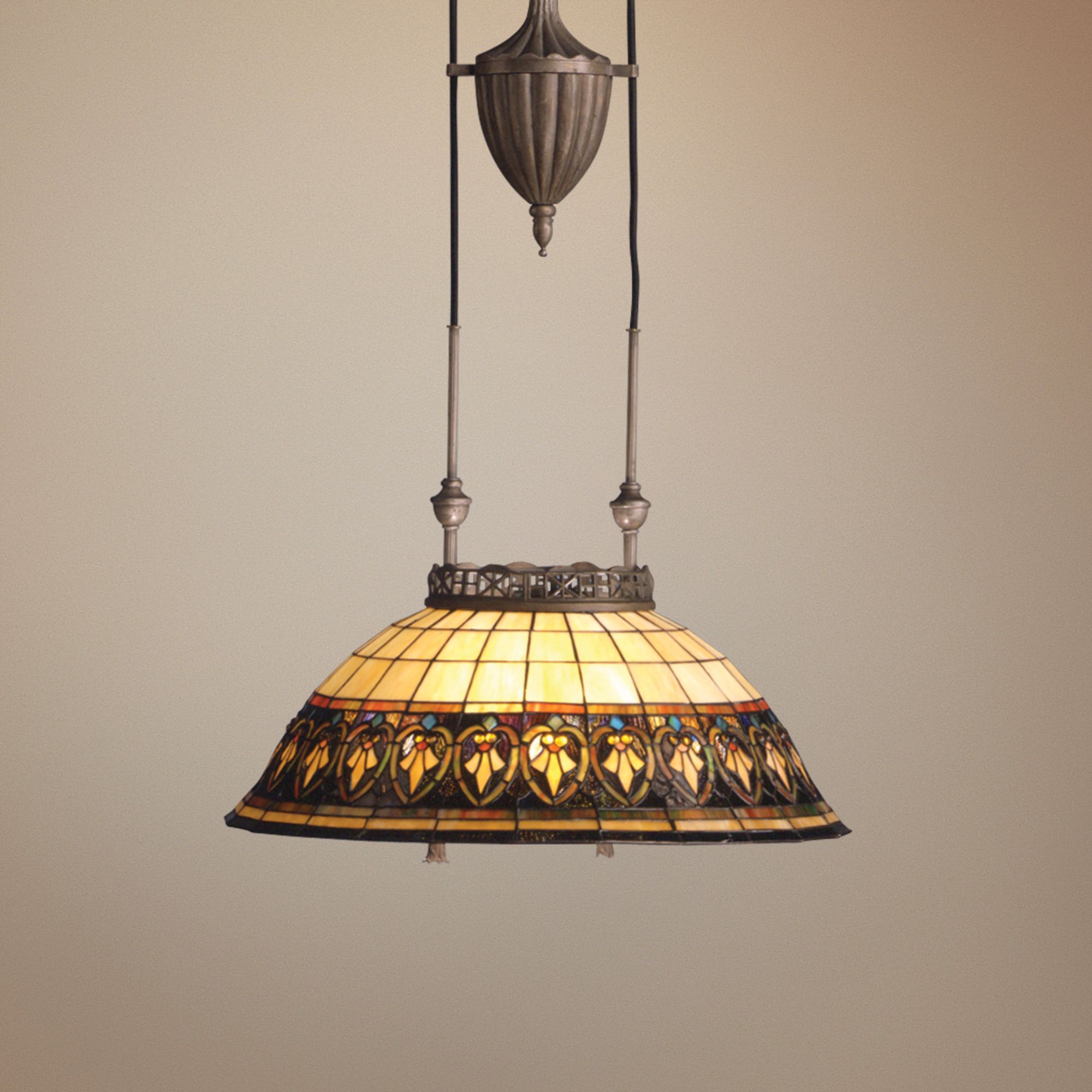 Provencia Tiffany-Style Pendant Chandelier