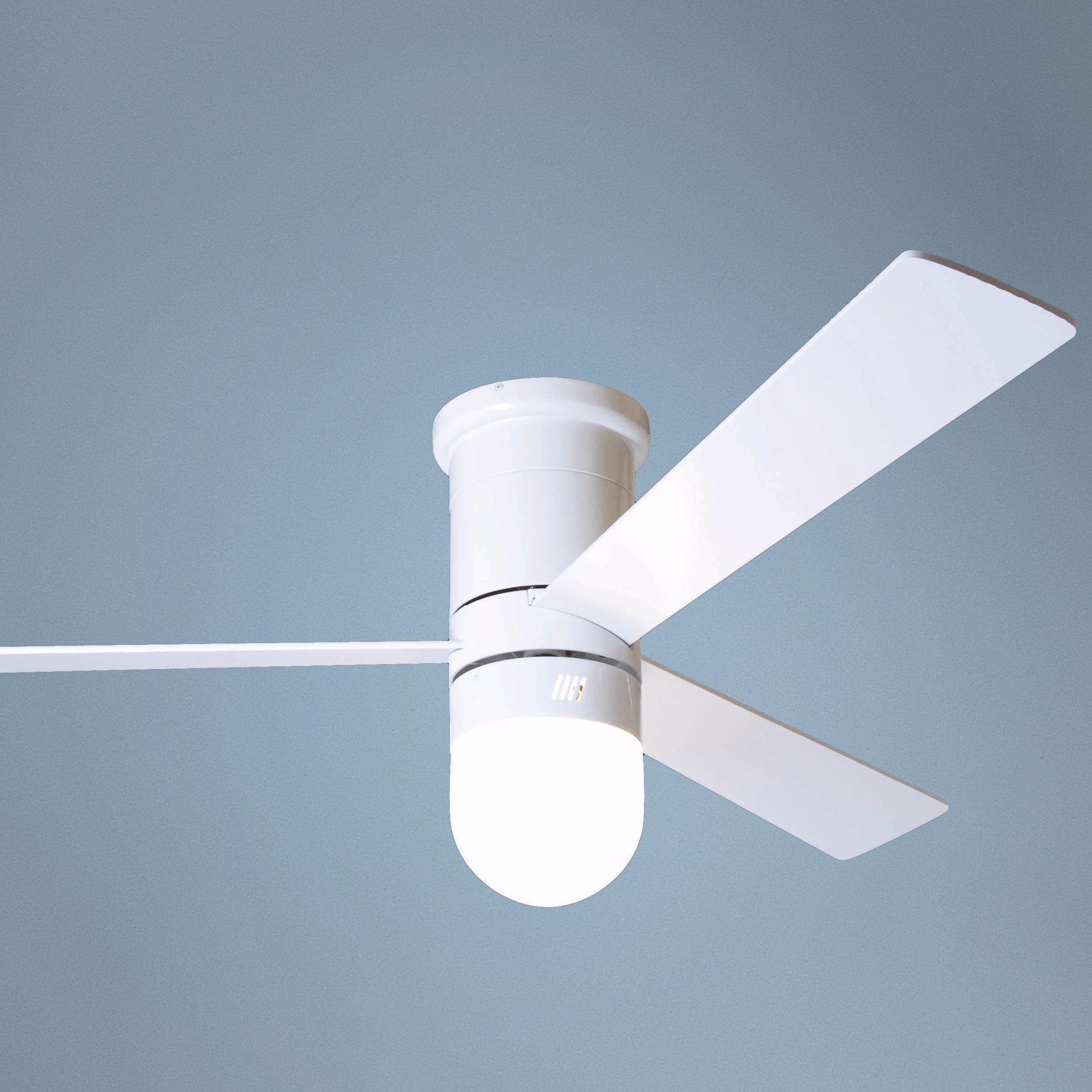 52" Cirrus Gloss White Hugger Ceiling Fan with Light Kit