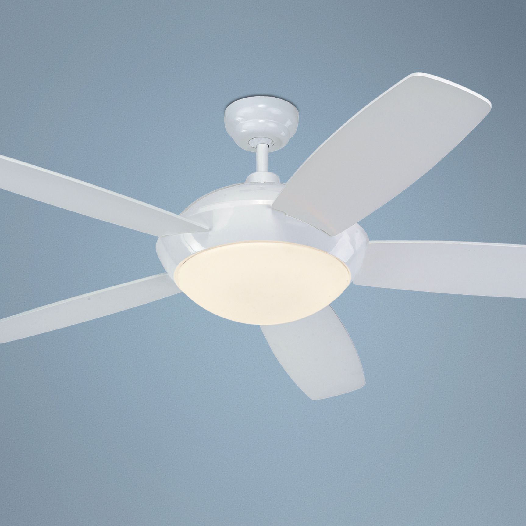 52" Monte Carlo Sleek White Ceiling Fan with Light Kit