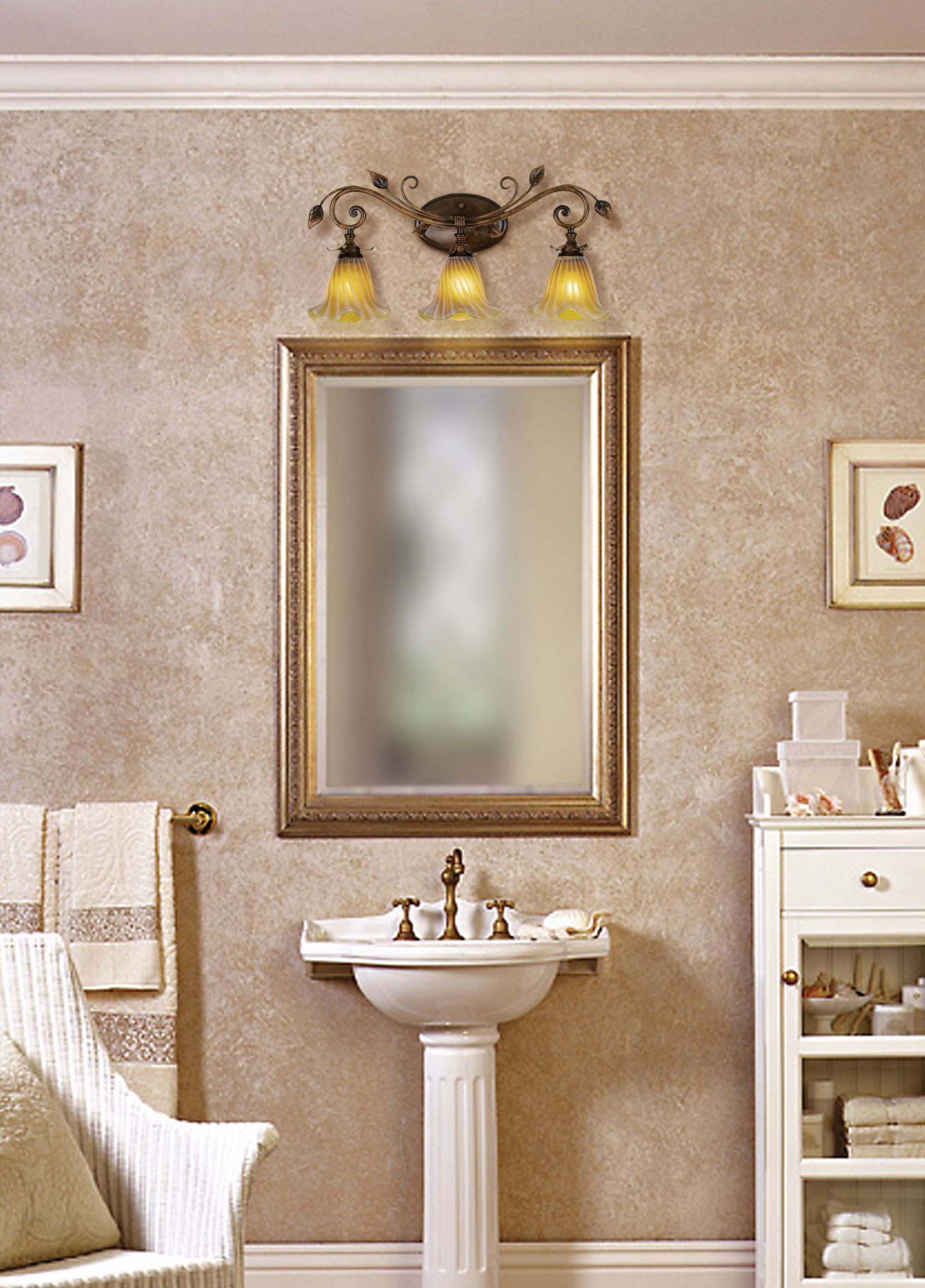 Traditional decor is always in style.
