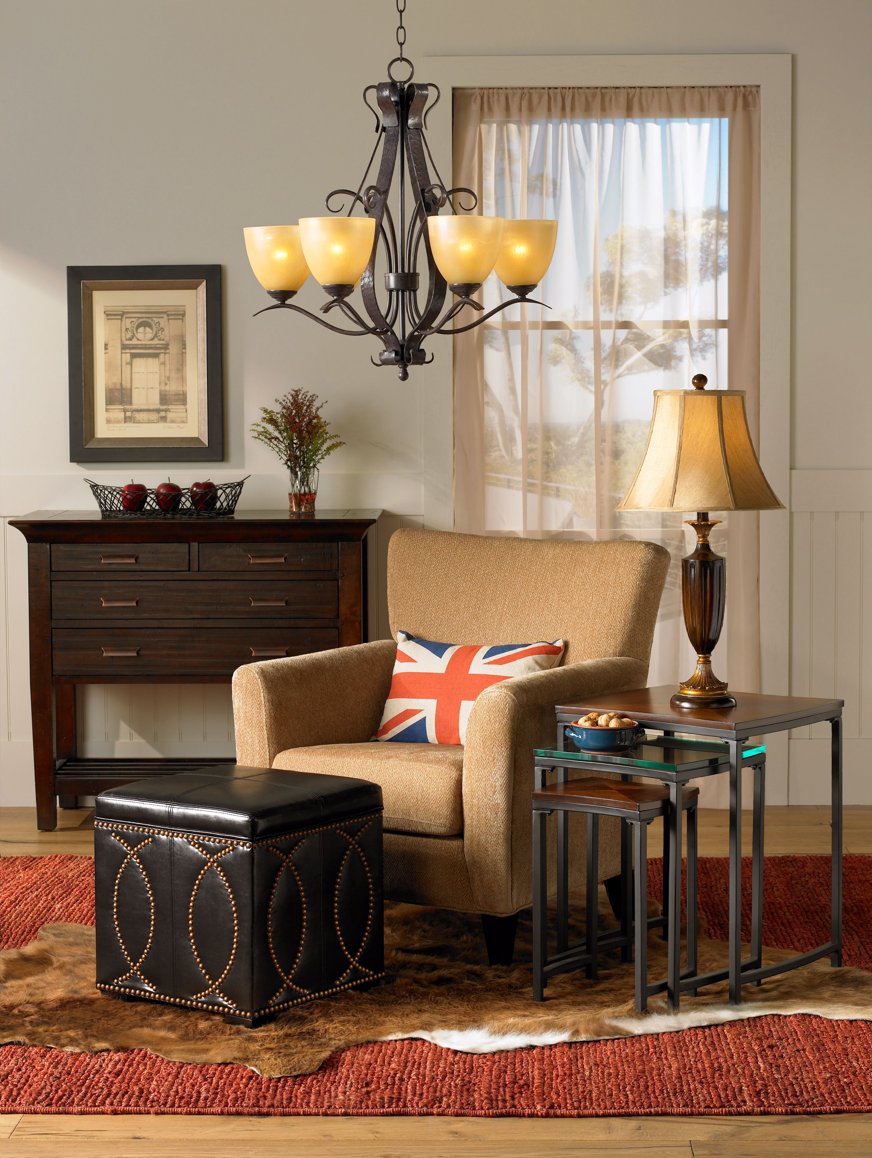 This transitional living room effortlessly mixes design styles and periods.