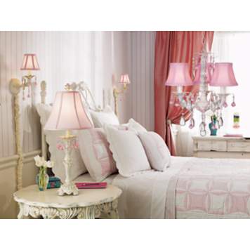 Charming country cottage kids bedroom ideas.