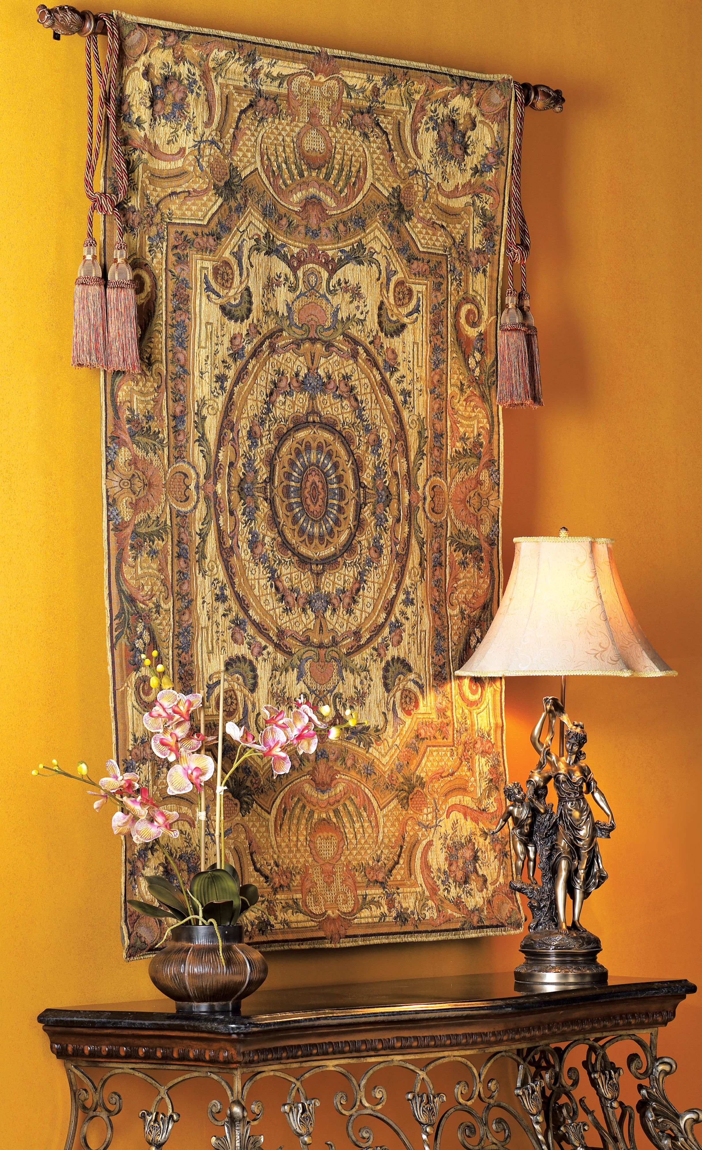 Grecian Goddess with Cherub Table Lamp in scene