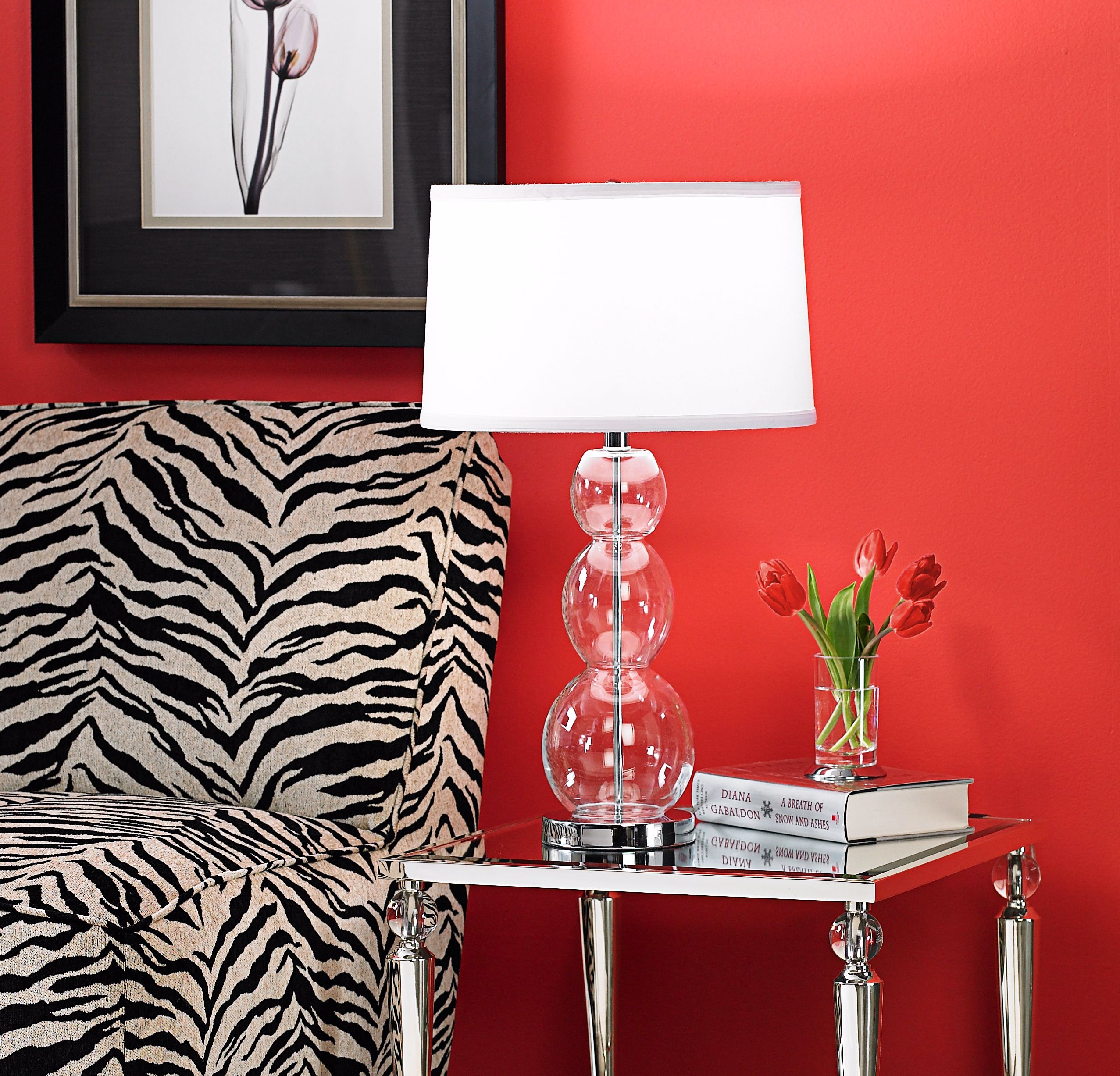 Triple Gourd Clear Glass Table Lamp in scene