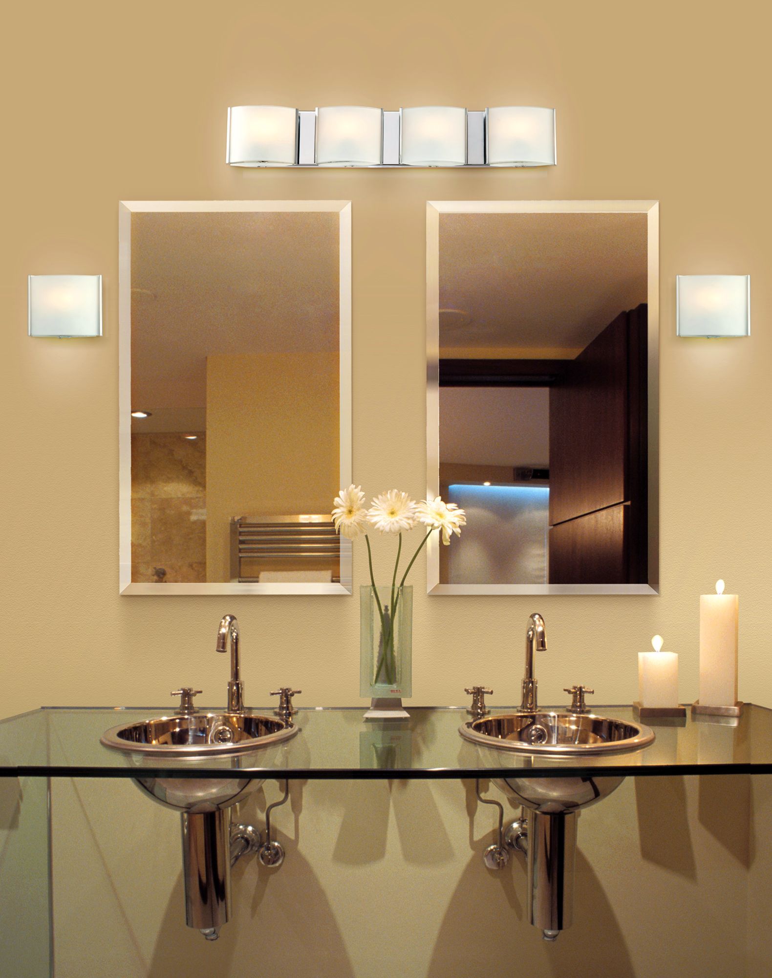 This contemporary bathroom decorating boasts modern geometric lines.