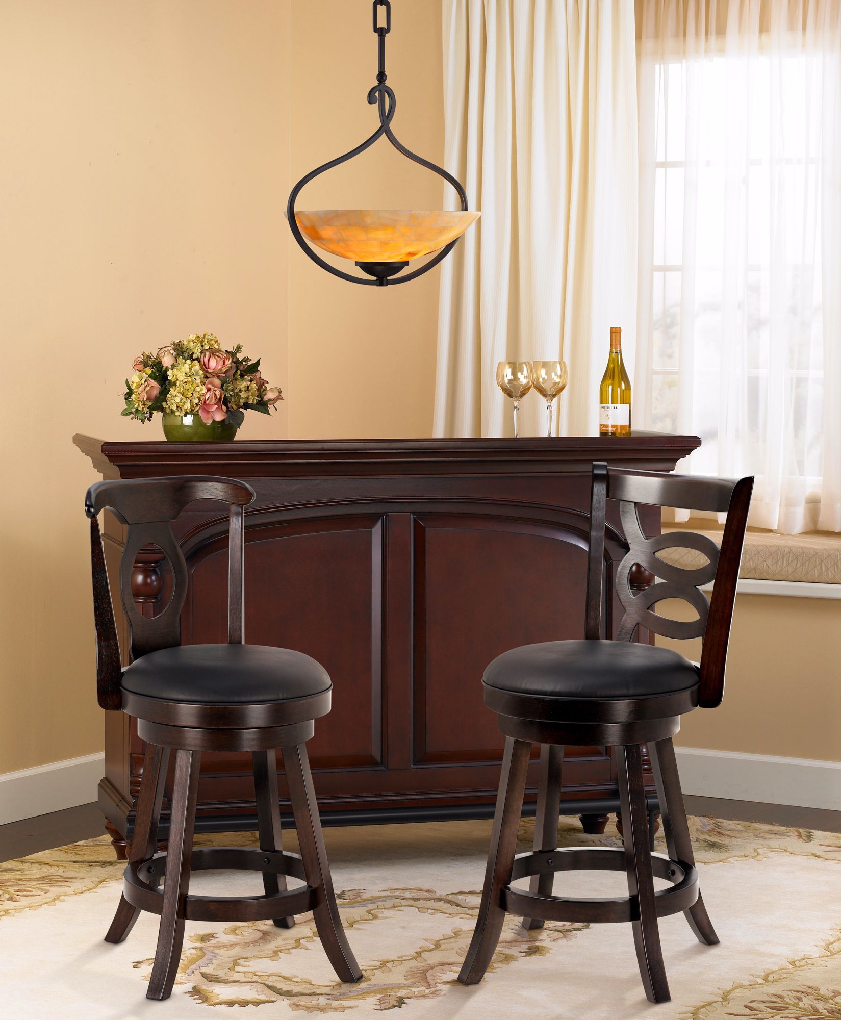 Use this traditional bar decorating idea to create your own entertaining space.