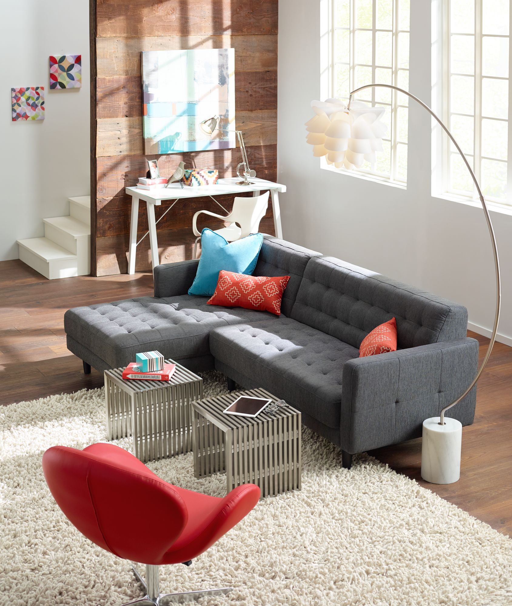 Modern urban loft living at its best, with trend-setting furniture and lighting.