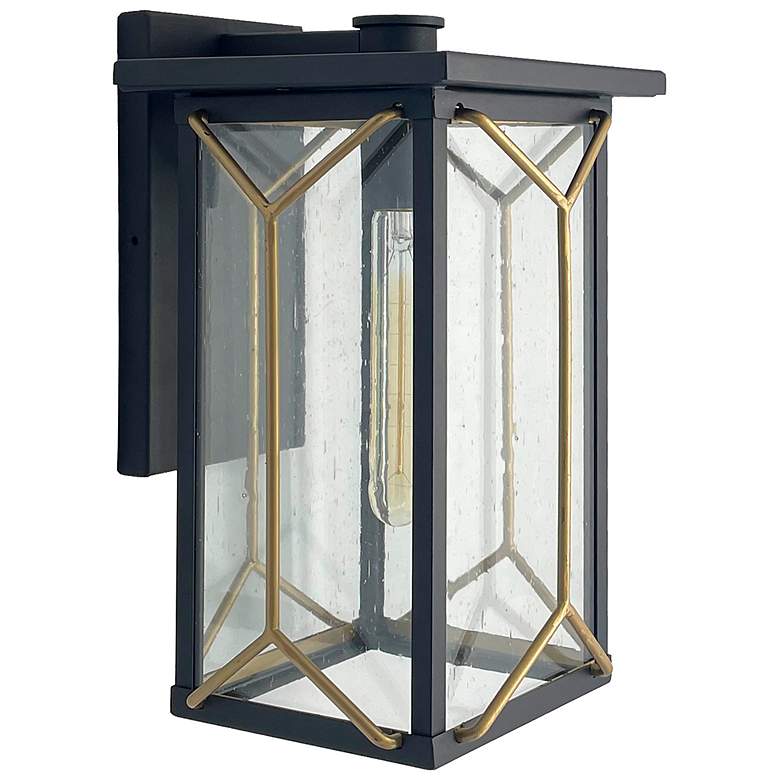 Image 1 1 LIGHT OUTDOOR WALL MOUNT
