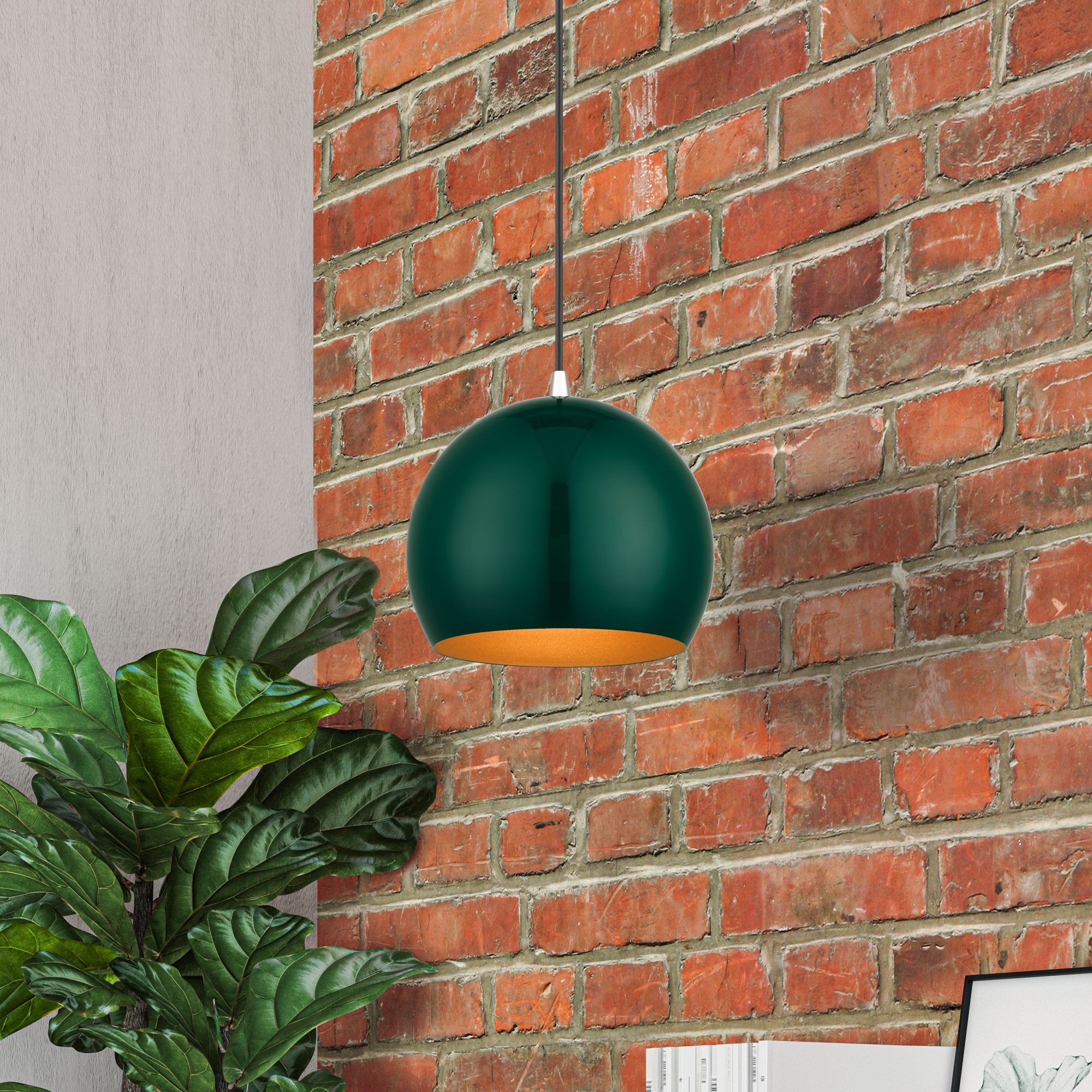 1 Light Shiny Hunter Green Globe Pendant