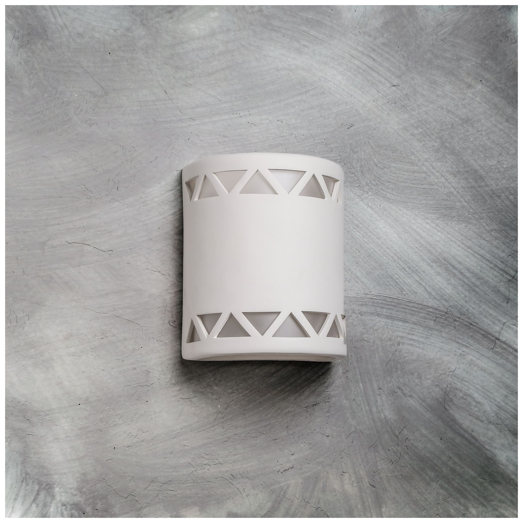 Image 2 101-09-W-UD-7 - 17 more views