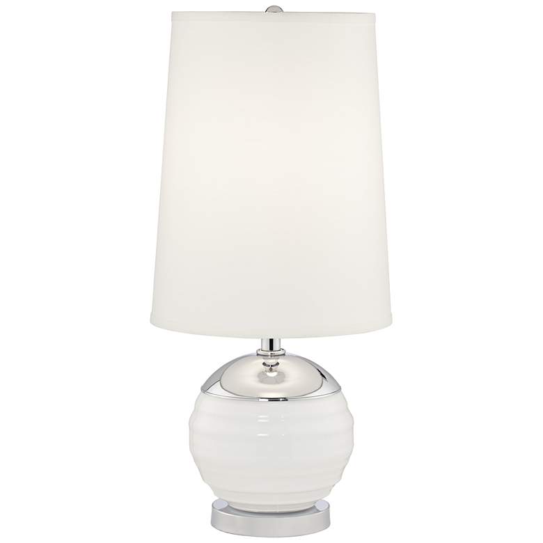 Image 1 11F41 - TABLE LAMPS