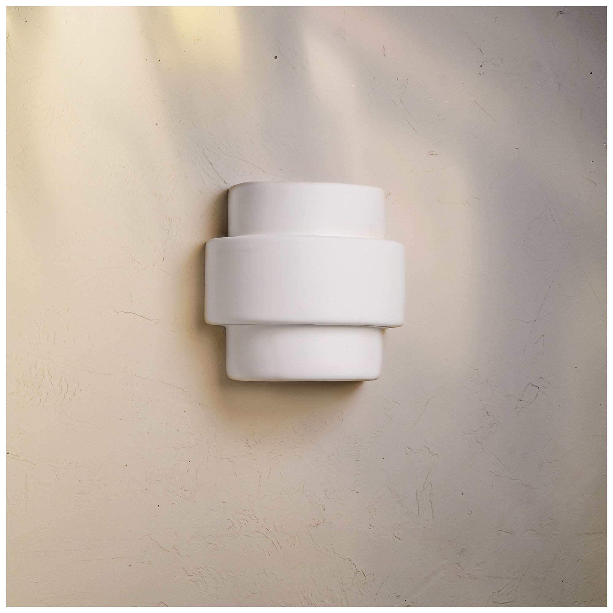 Image 3 128-00-W-U/D-7 more views