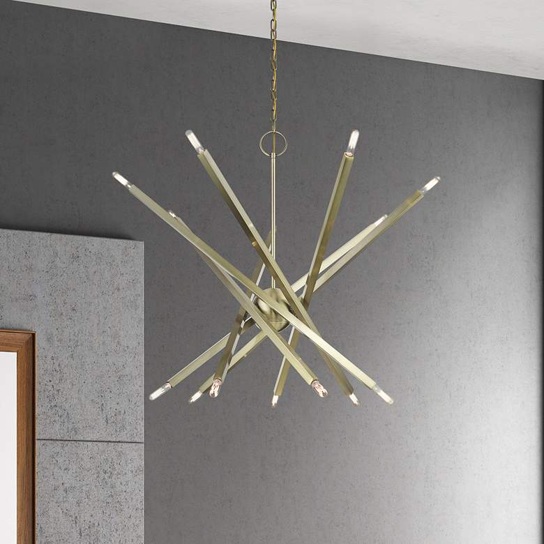 Image 1 14 Light Antique Brass Extra Large Foyer Chandelier
