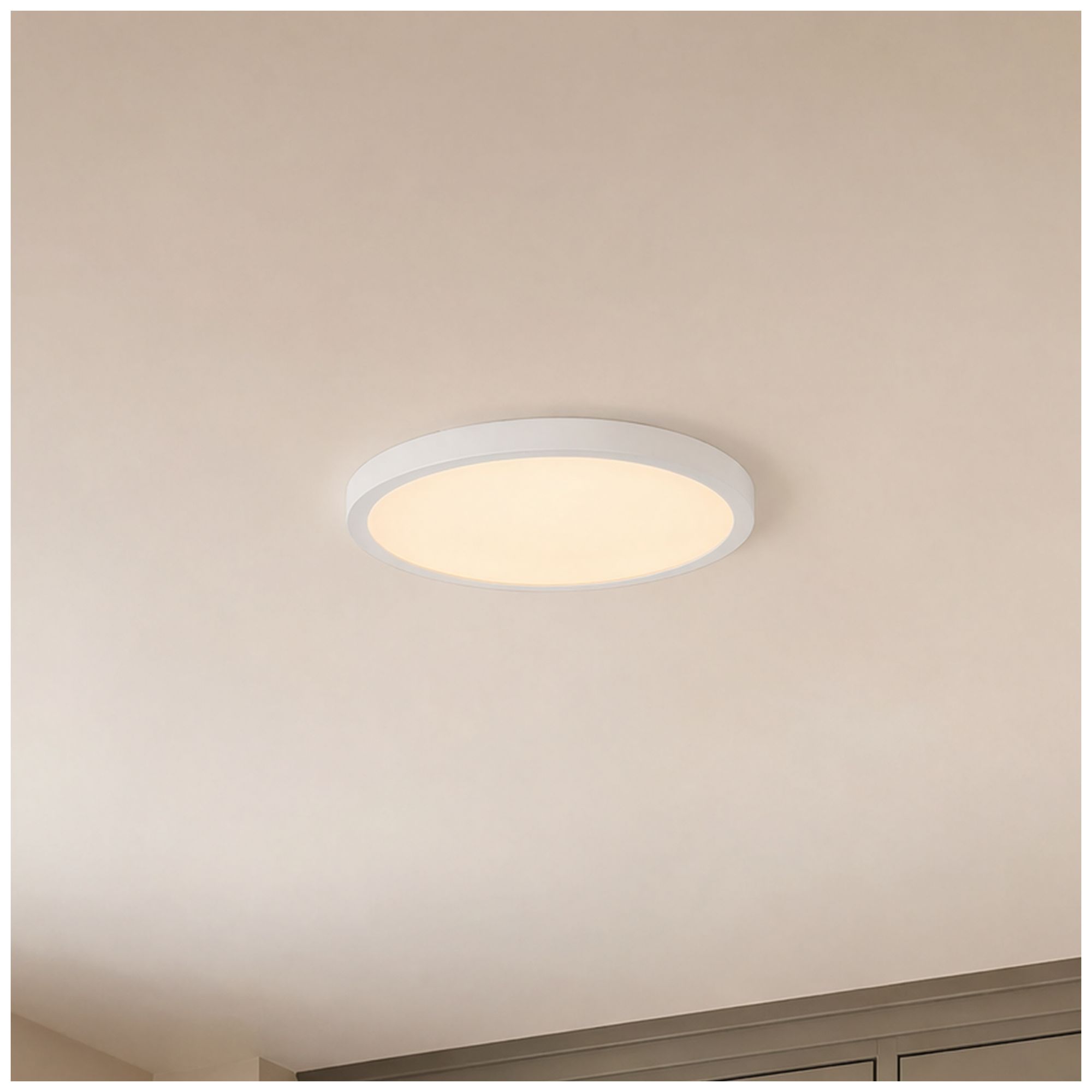 15" LED Flush Mount in White