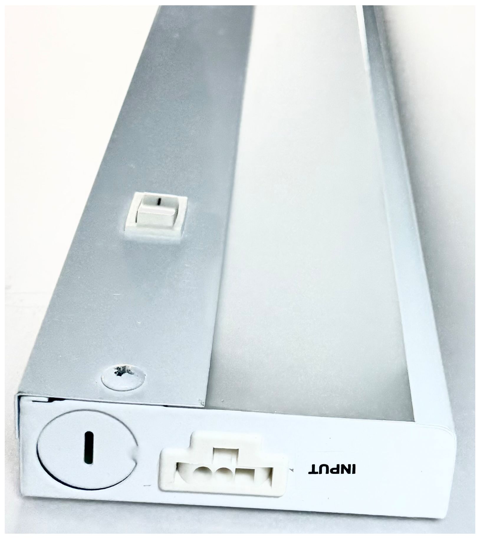 24" LED 5CCT Linkable Undercabinet Light