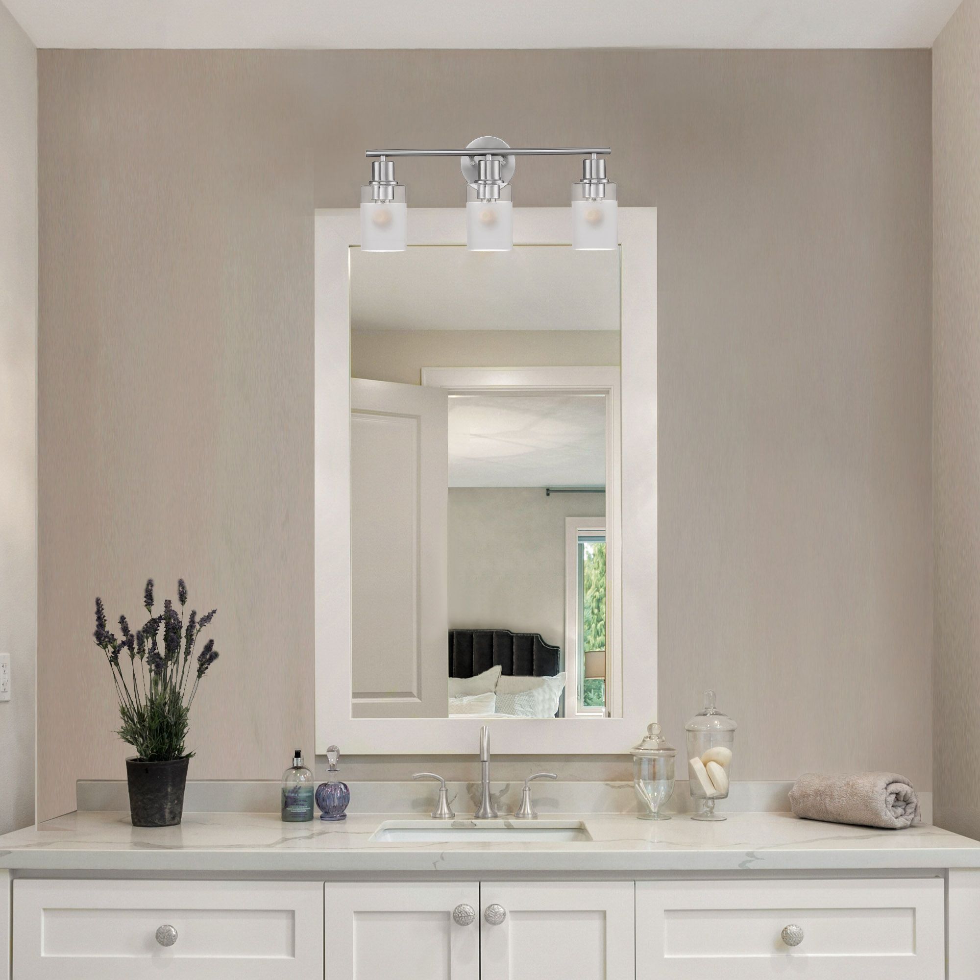 Image 7 3 Light Vanity more views