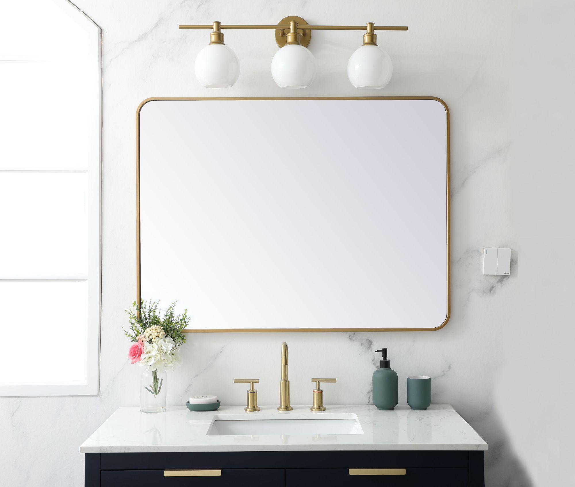 Image 3 30-in W x 40-in H Soft Corner Metal Rectangular Wall Mirror in Brass more views