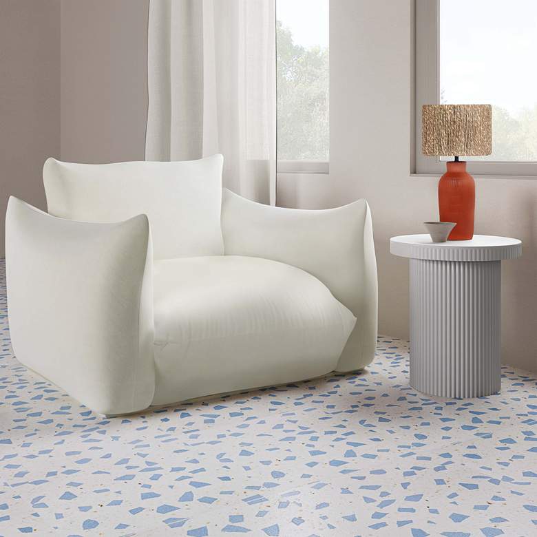 Image 1 Darcy 17 3/4" Wide White Indoor/Outdoor Round Side Table in scene
