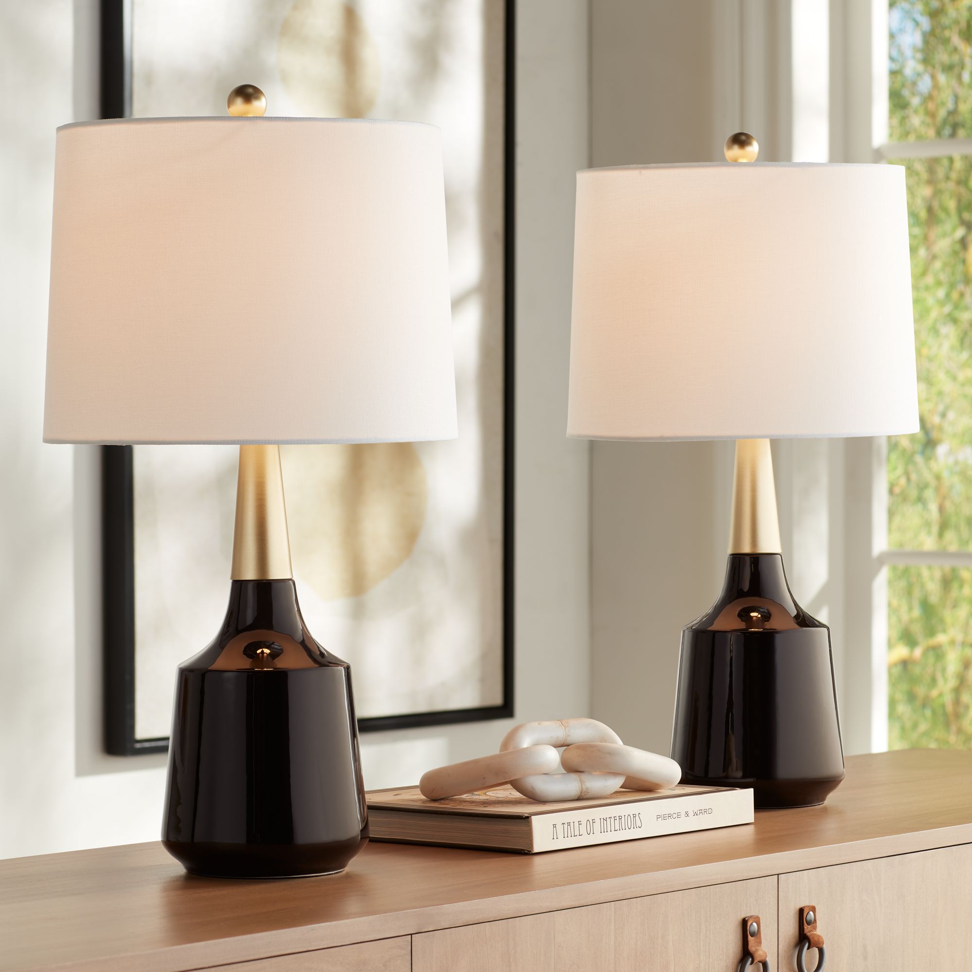 Black modern 2024 table lamps