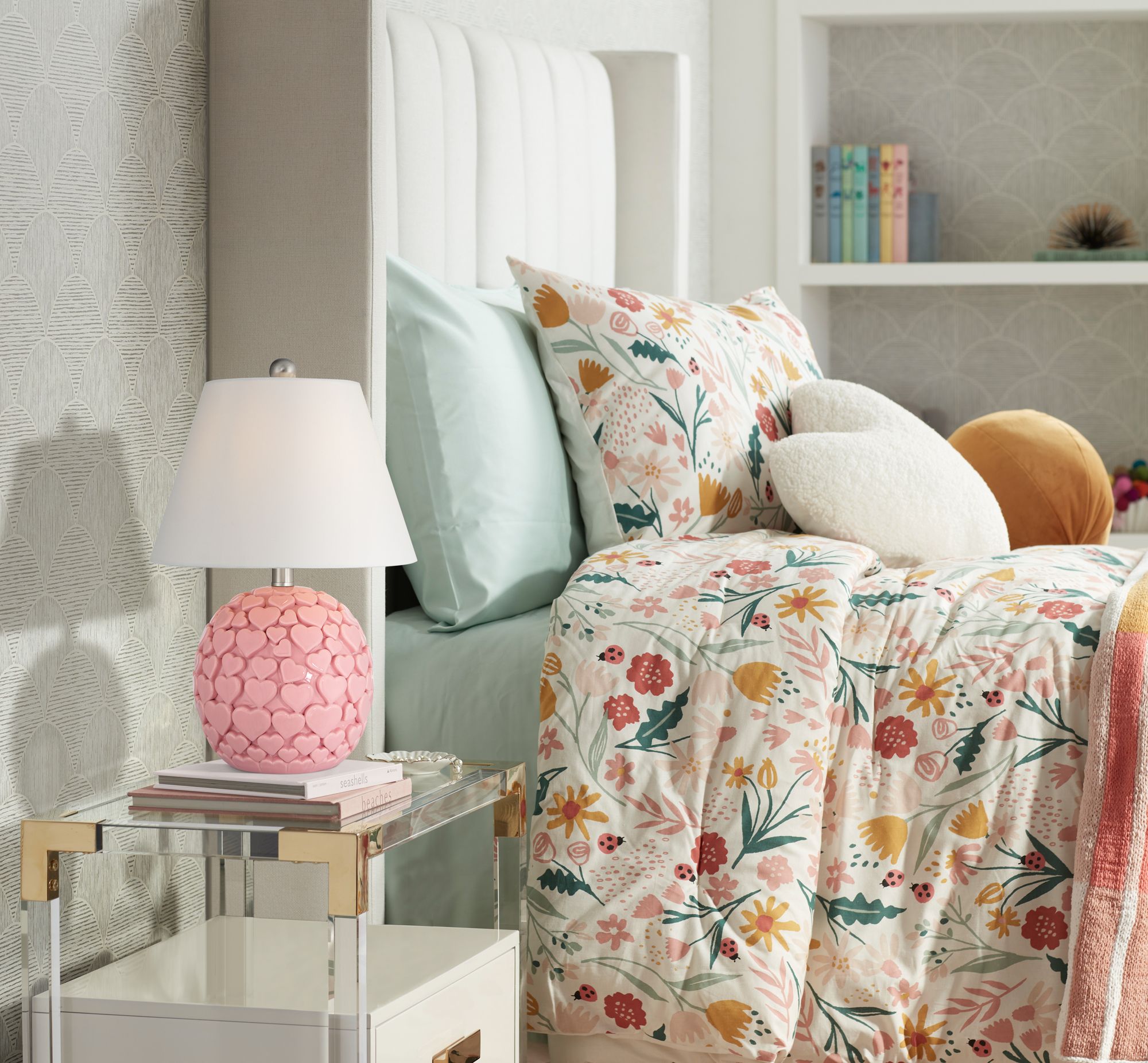 Image 1 Aurora 17 1/4" High Pink Hearts Ceramic Table Lamp in scene