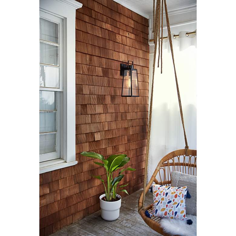 Image 1 Hinkley Hugh 19" High Black Outdoor Wall Light in scene