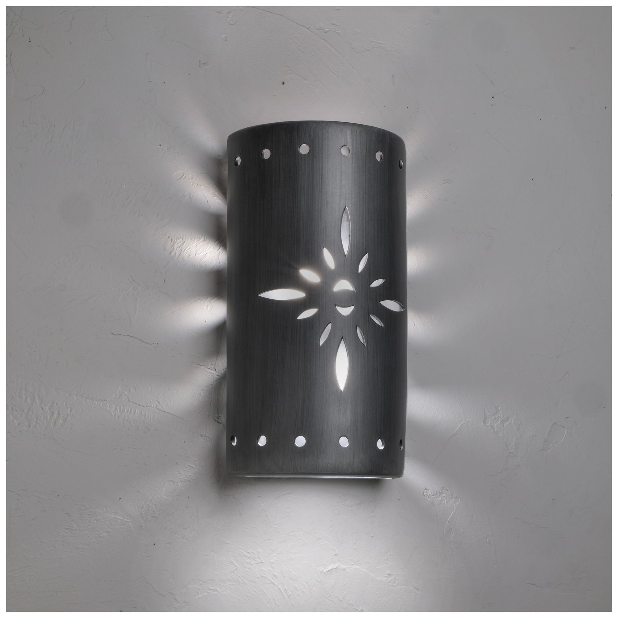 Image 3 412-36-APEW-U/D-7-17 more views