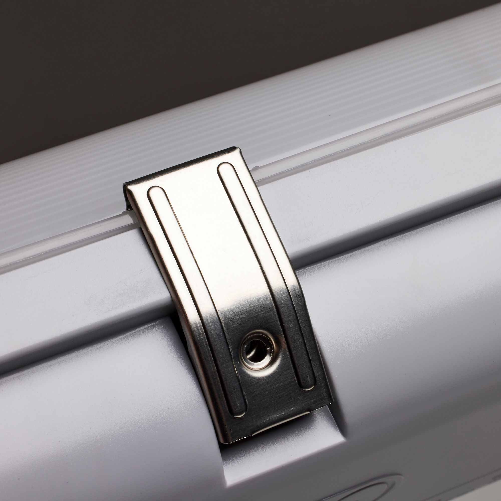 4Ft Vapor Proof Linear Fixture with Integrated Microwave Sensor CCT