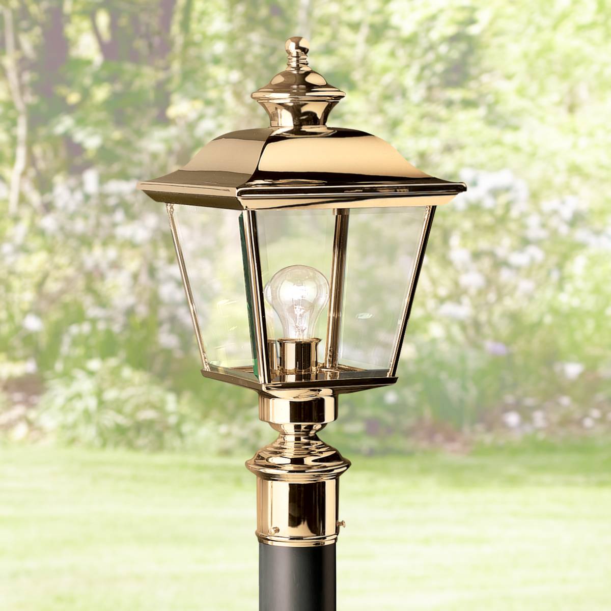 Traditional Outdoor Post Lights - Page 2 | Lamps Plus